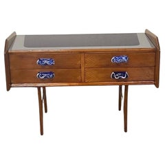Commodes et coffres à tiroirs Mid-Century Modern