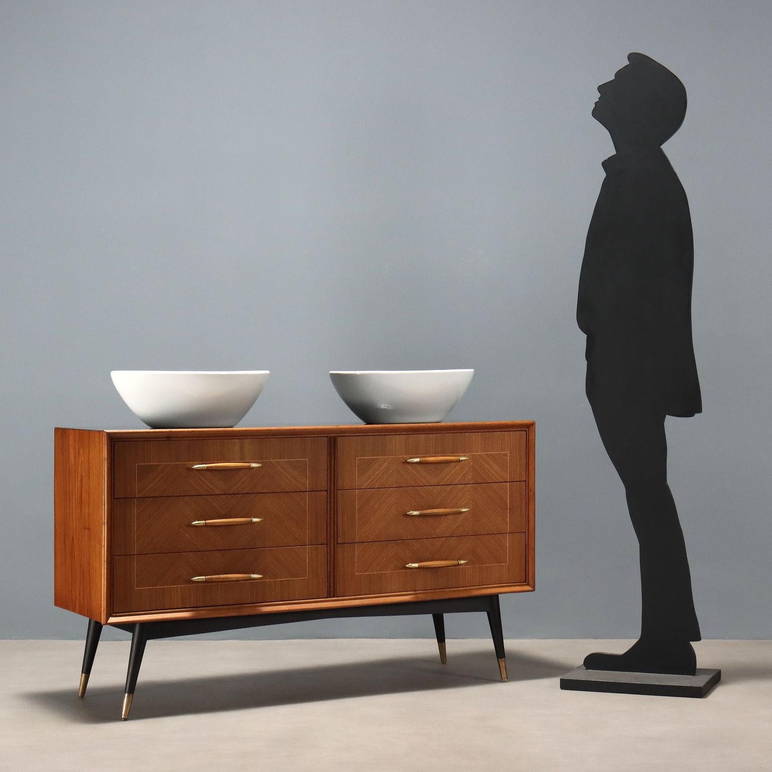 Mid-Century Modern Cassette des années 60 avec double lavabo en vente