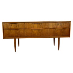 Mid-Century English teak Austinsuite chest of drawers, 1960s