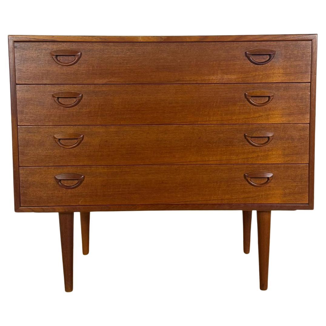 Cassettiera danese in teak - Kai Kristiansen, anni '60 in vendita