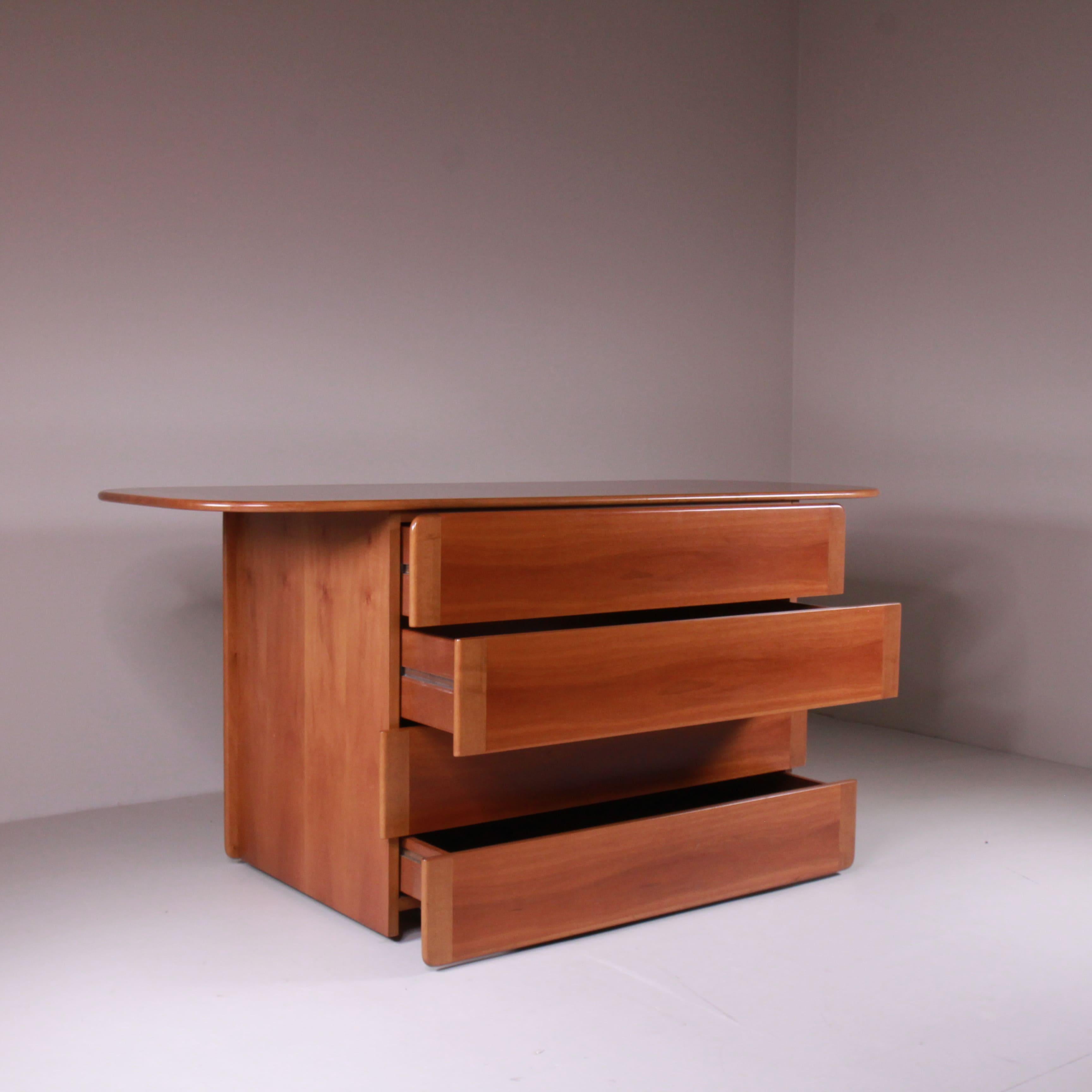 Legno Cassettiera di Afra & Tobia Scarpa, Molteni, 1970 in vendita