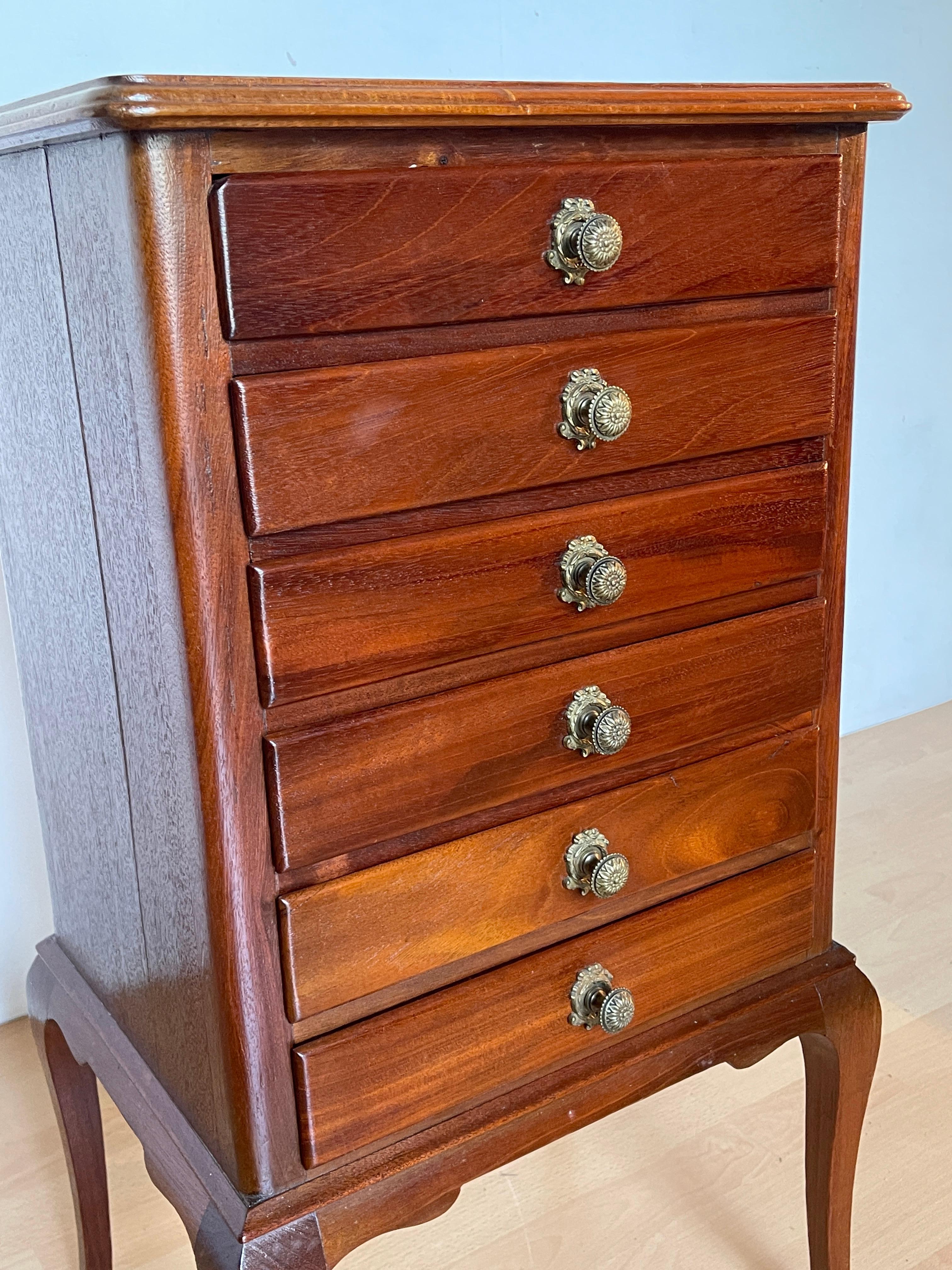 Neoclassical Solid Wood Chest of Drawers with 6 Drawers and Gilded Handles, Italy 1950s For Sale