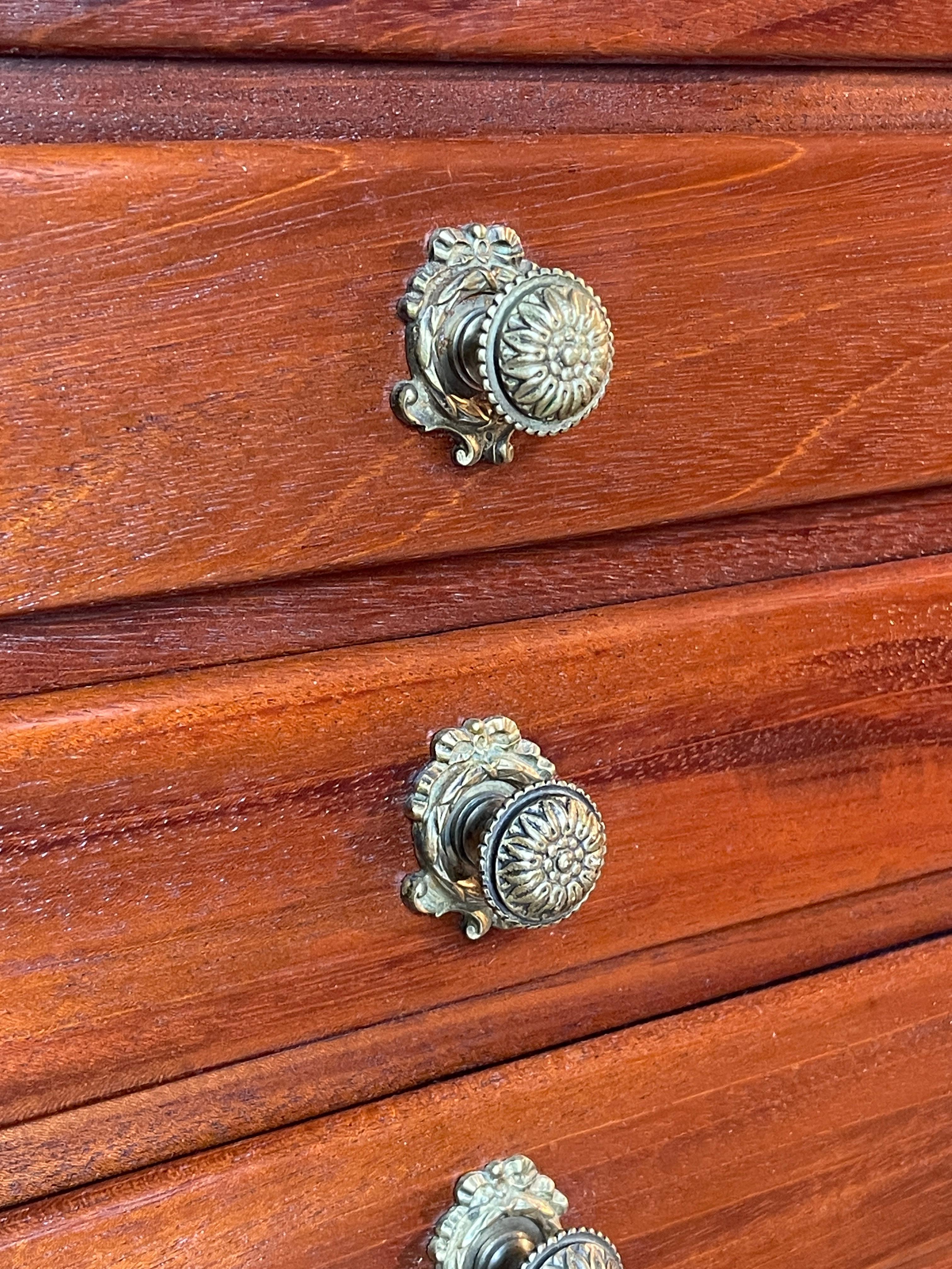 Italian Solid Wood Chest of Drawers with 6 Drawers and Gilded Handles, Italy 1950s For Sale