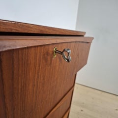 Vintage Teak Chest of Drawers - Mid-Century Design