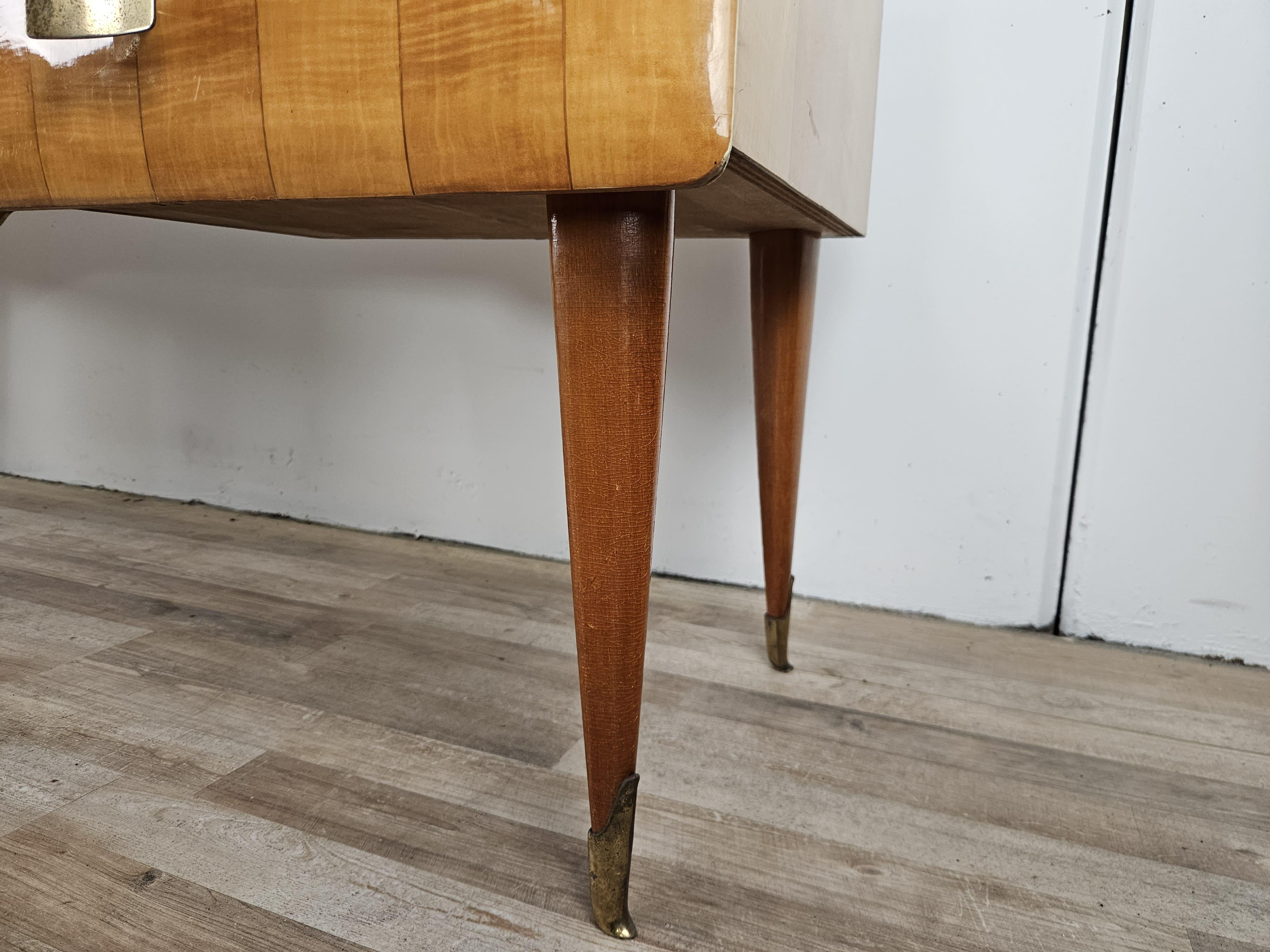 Cassettiera italiana Mid Century in acero vetro e ottone, 1950 in vendita 12