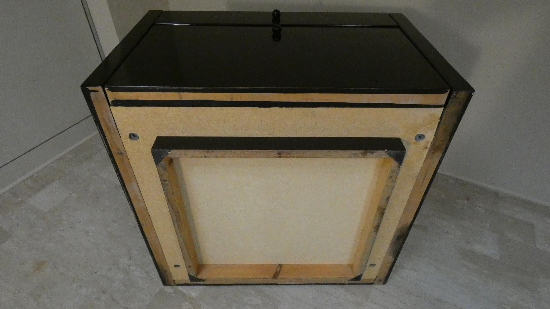 Cassettiera/Mobile Bar linea Saratoga, Massimo e Lella Vingelli per Poltronova For Sale 2