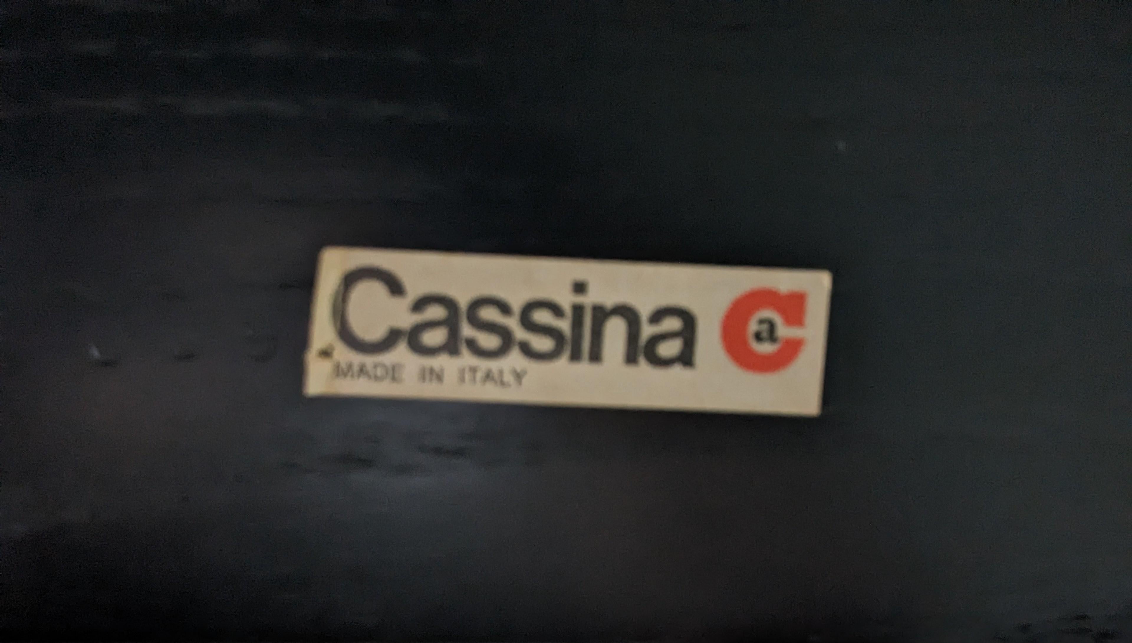 Lacquered Cassettiera Modello 