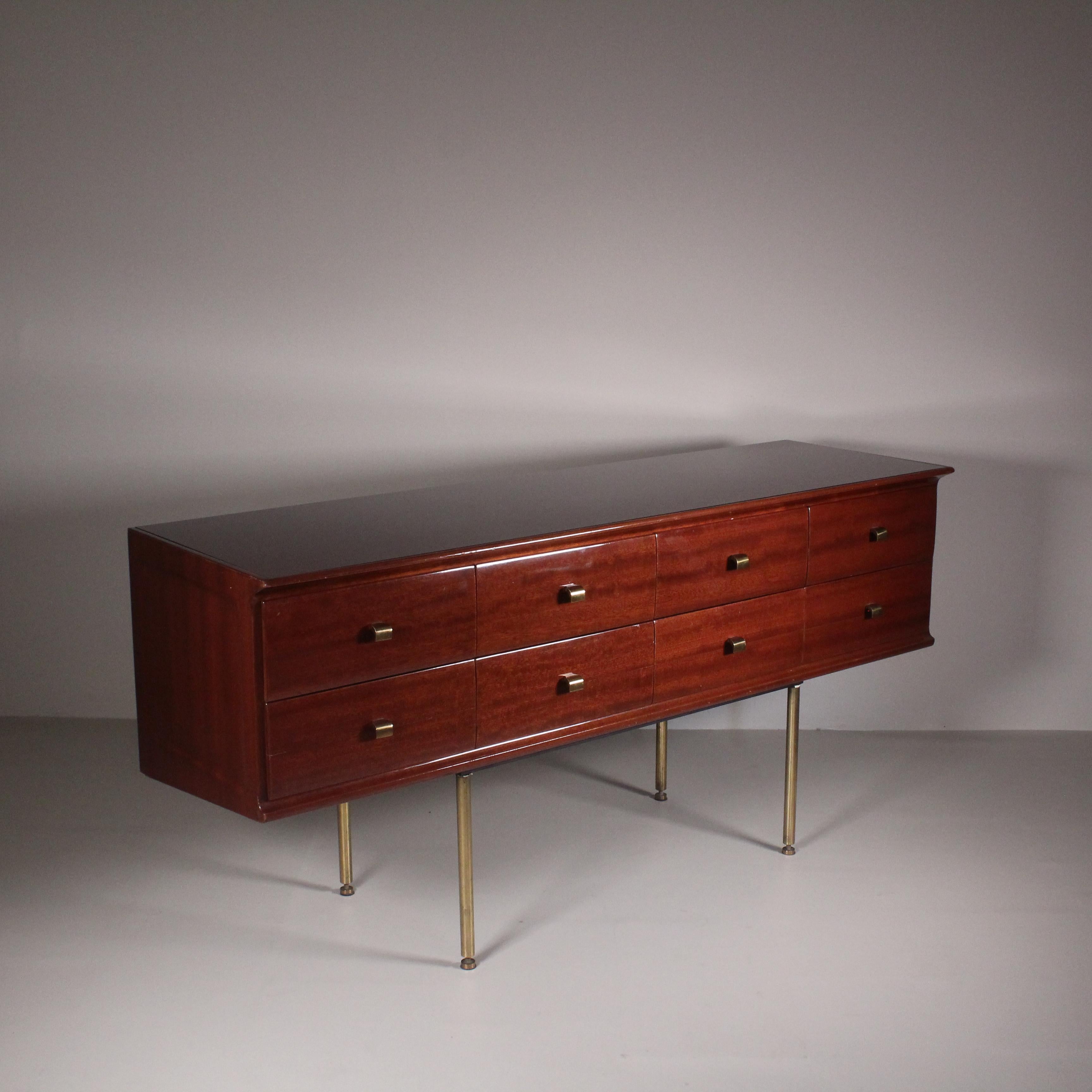 Osvaldo Borsani chest of drawers, 1960 In Excellent Condition For Sale In Milano, Lombardia