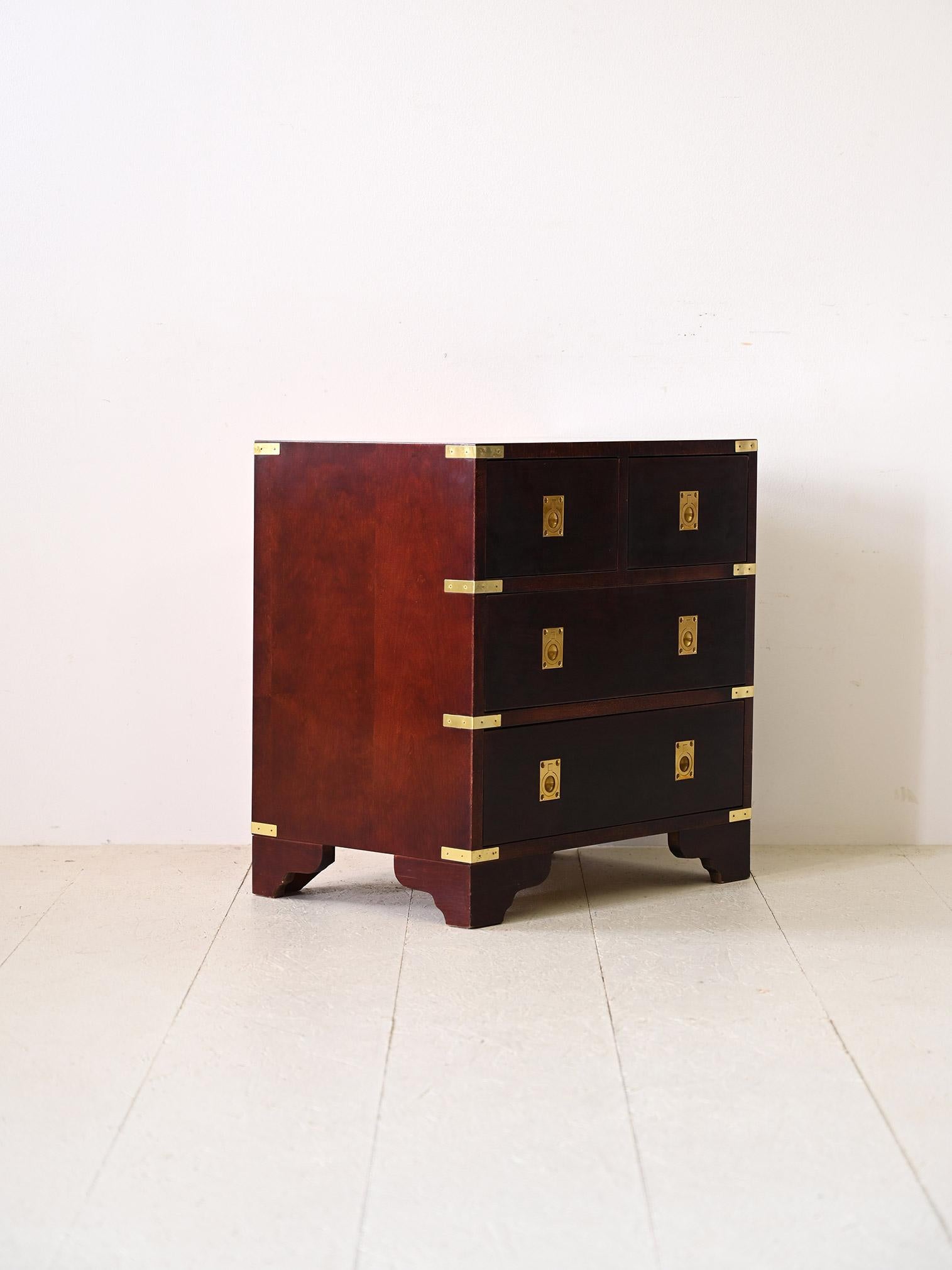 Scandinavian Modern Scandinavian 4-drawer chest of drawers For Sale