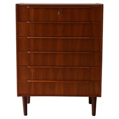 Cassettiera scandinava anni '50/'60 a 6 cassetti