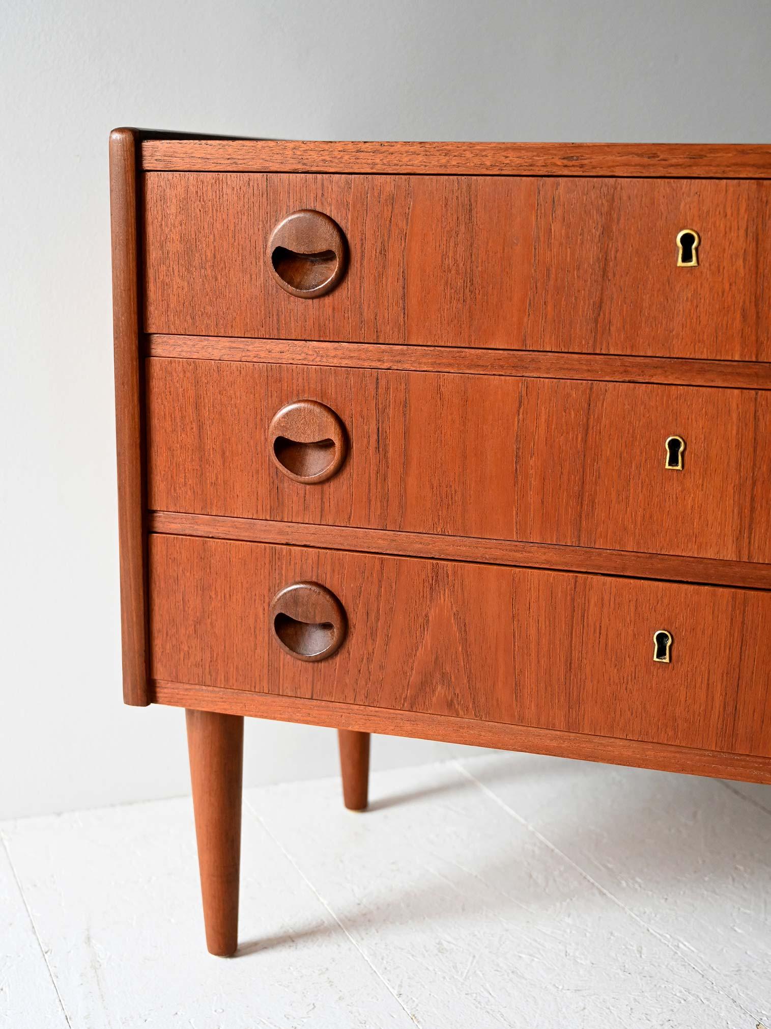 Mid-20th Century Cassettiera scandinava anni ’50/’60 in teak For Sale