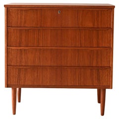 Commode scandinave en teck des années 1950/60