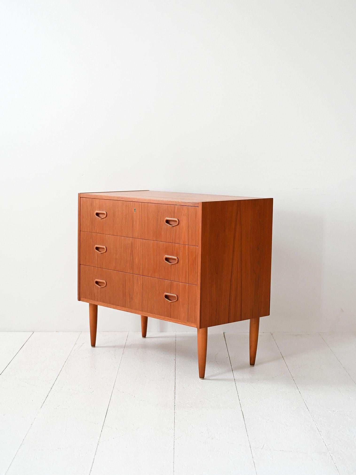 Scandinavian Cassettiera scandinava anni ’60 in teak For Sale