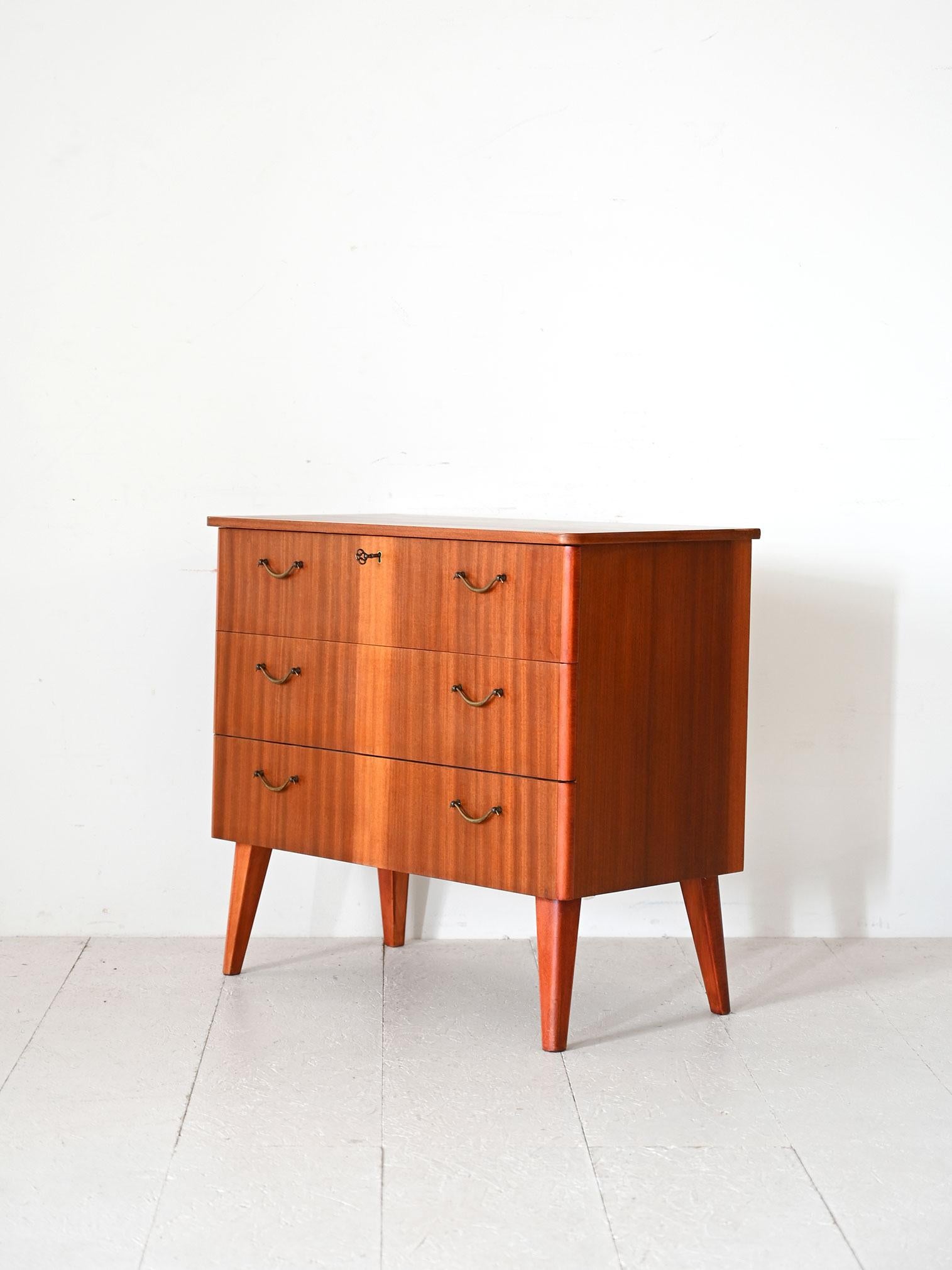 Scandinavian Cassettiera scandinava in teak anni '50/'60 in vendita
