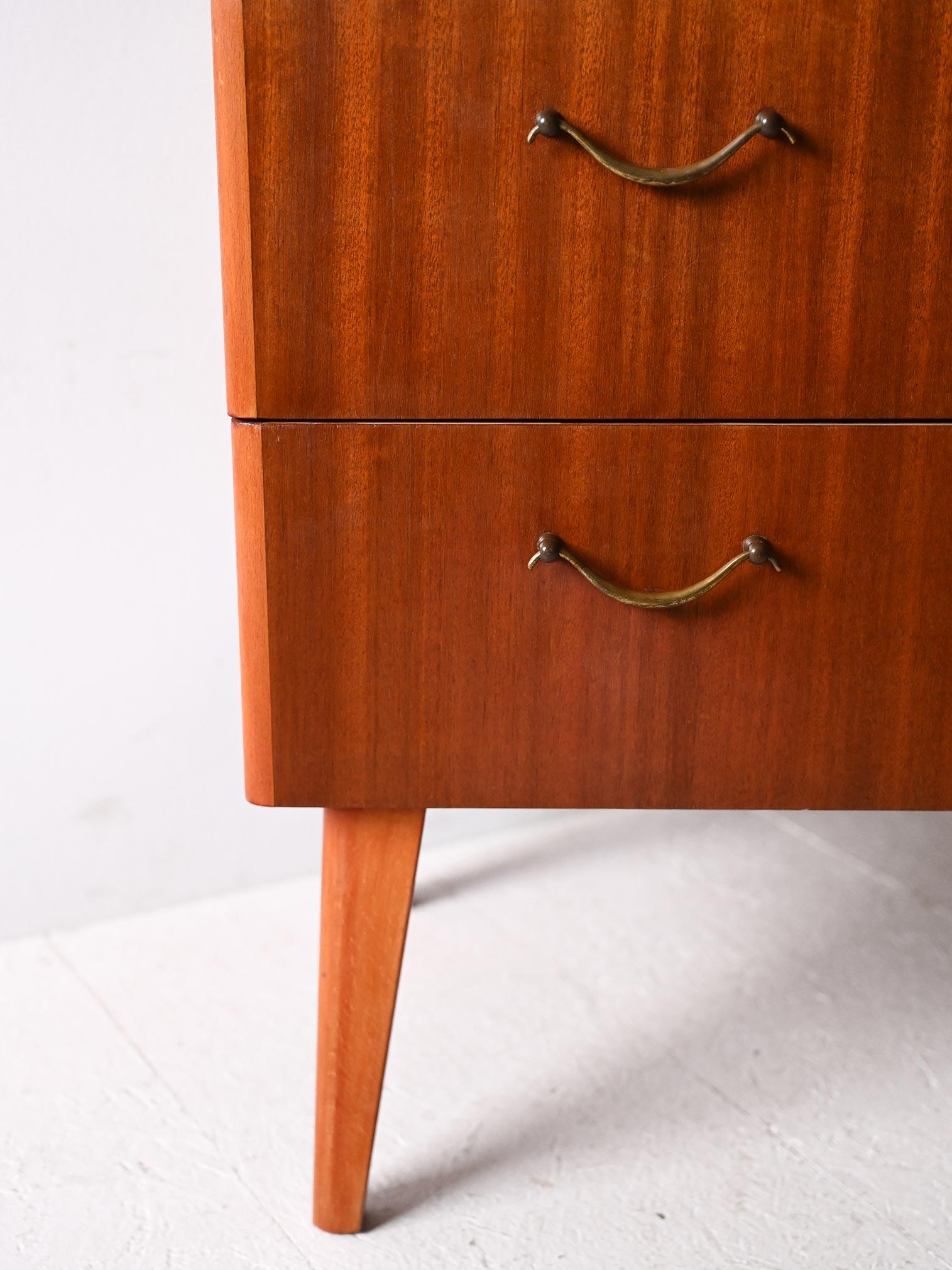 Mid-20th Century Cassettiera scandinava in teak anni '50/'60 in vendita