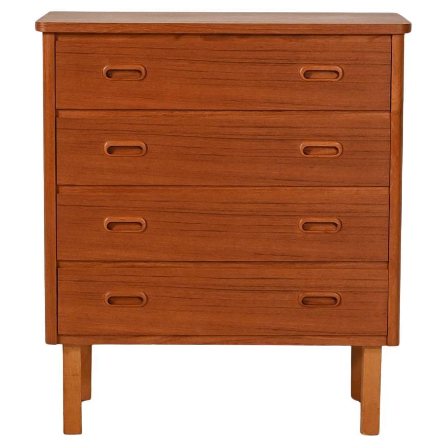 Cassettiera scandinava in teak anni '60