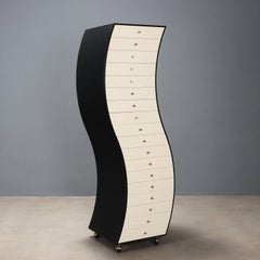 Cómoda Side 1 de Shiro Kuramata para Cappellini, años 80.