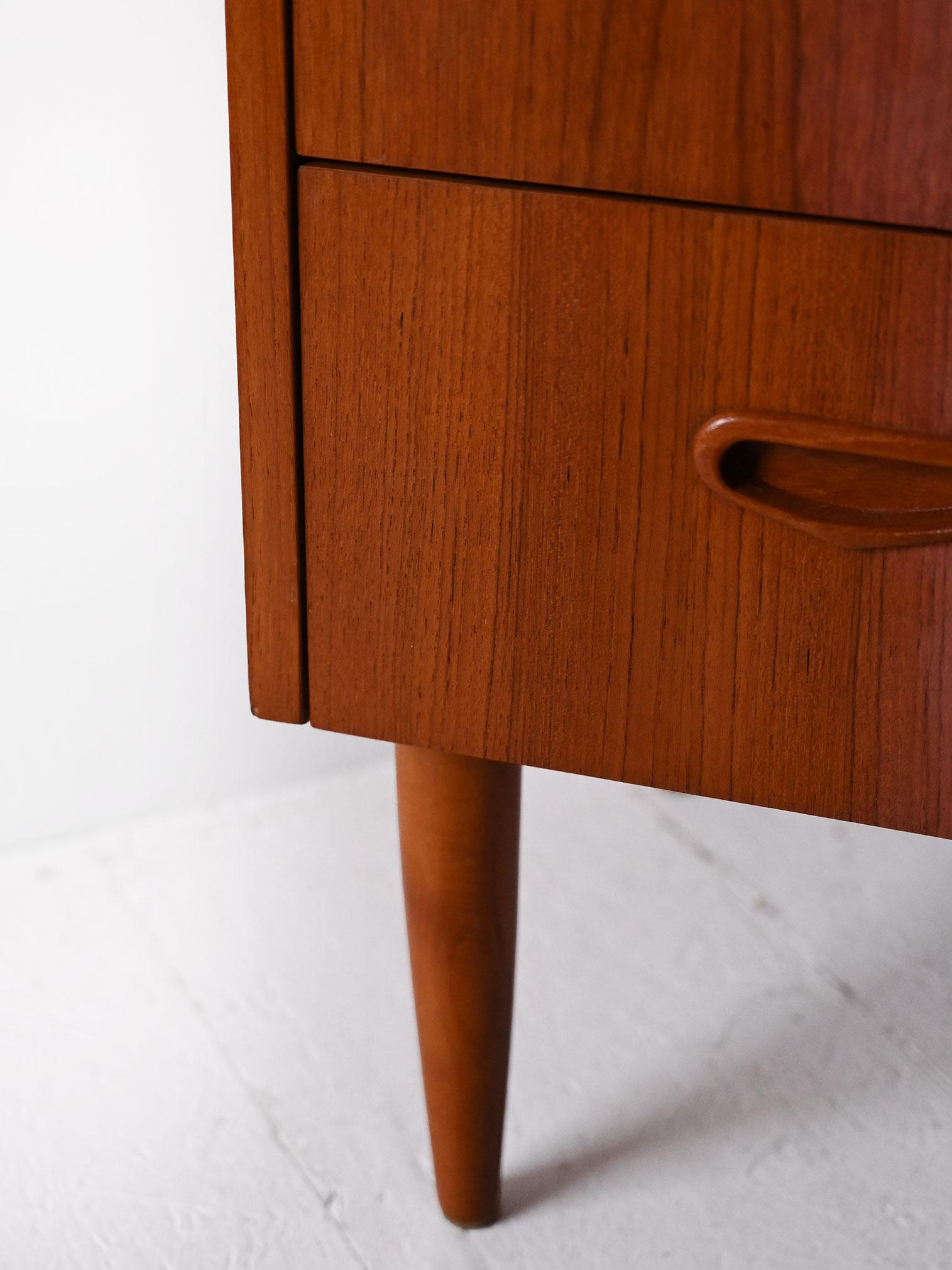 Teak Cassettiera svedese anni '60