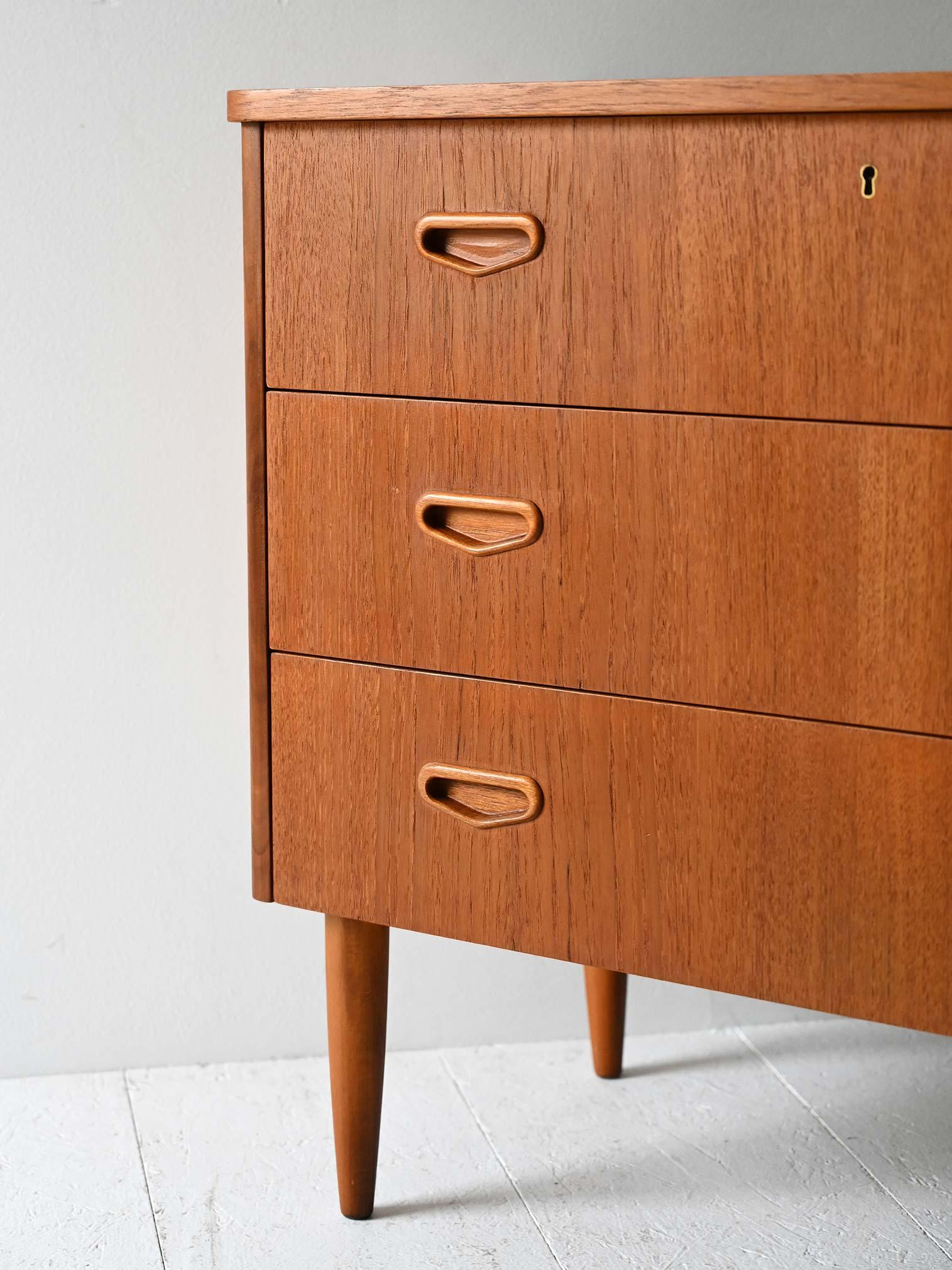 Mid-20th Century Cassettiera vintage scandinava in teak anni ’50/’60 For Sale