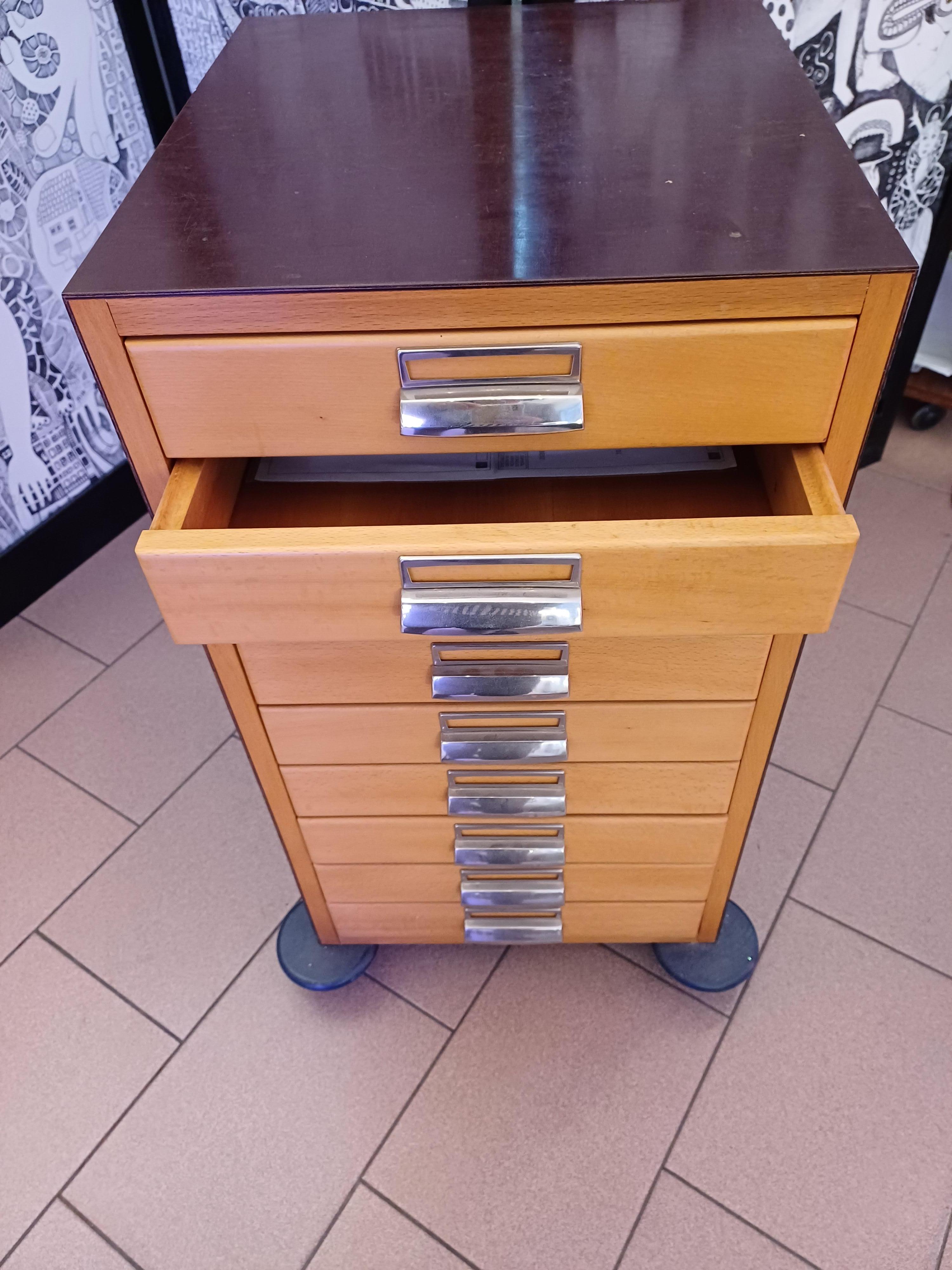 1980s 9-drawer chest of drawers. For Sale 3