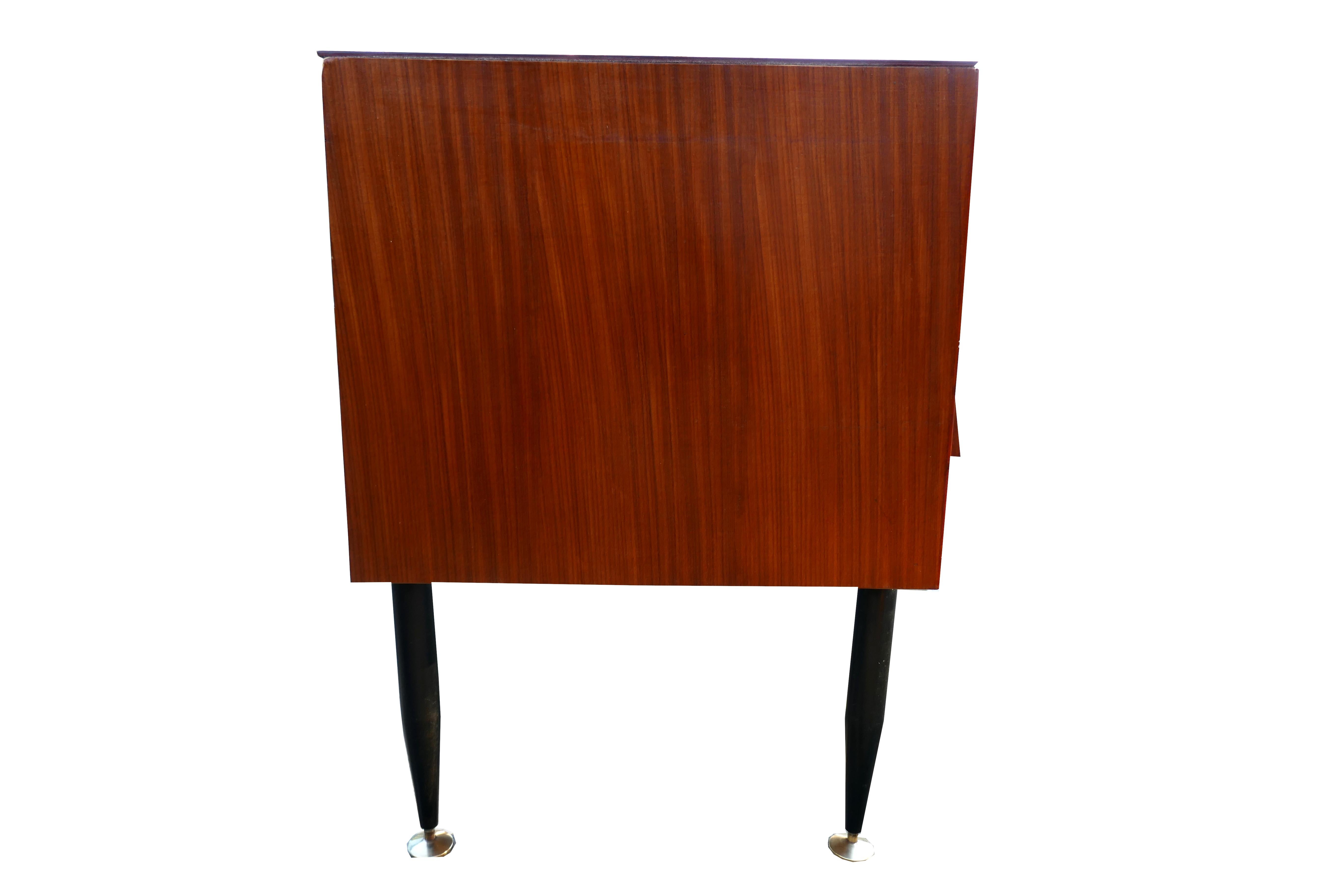 Dresser sideboard cabinet, possible Dassi production  For Sale 6