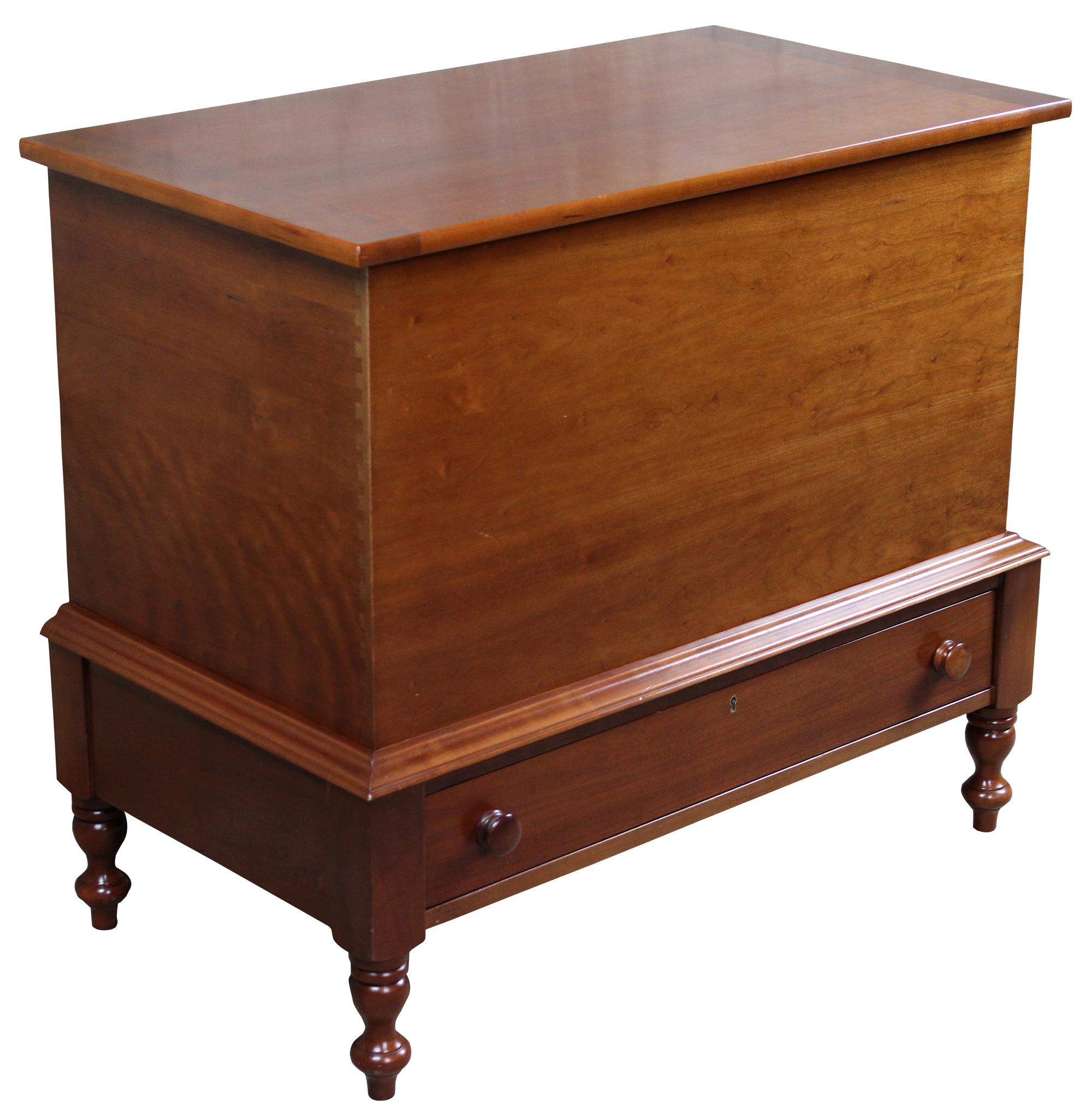 American Colonial Cassidy Furniture Cherry Early American Sugar Mule Chest Farmhouse Blanket Trunk