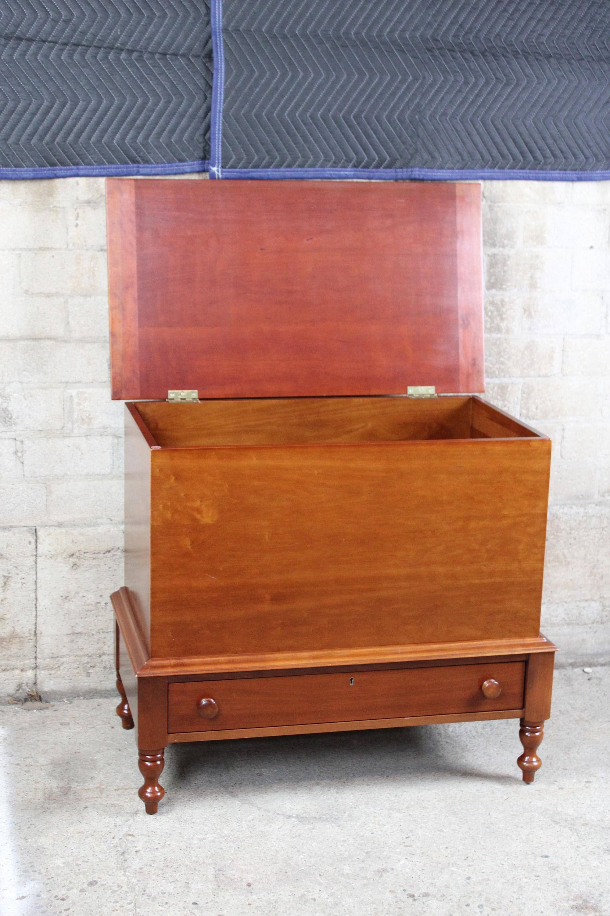 Late 20th Century Cassidy Furniture Cherry Early American Sugar Mule Chest Farmhouse Blanket Trunk