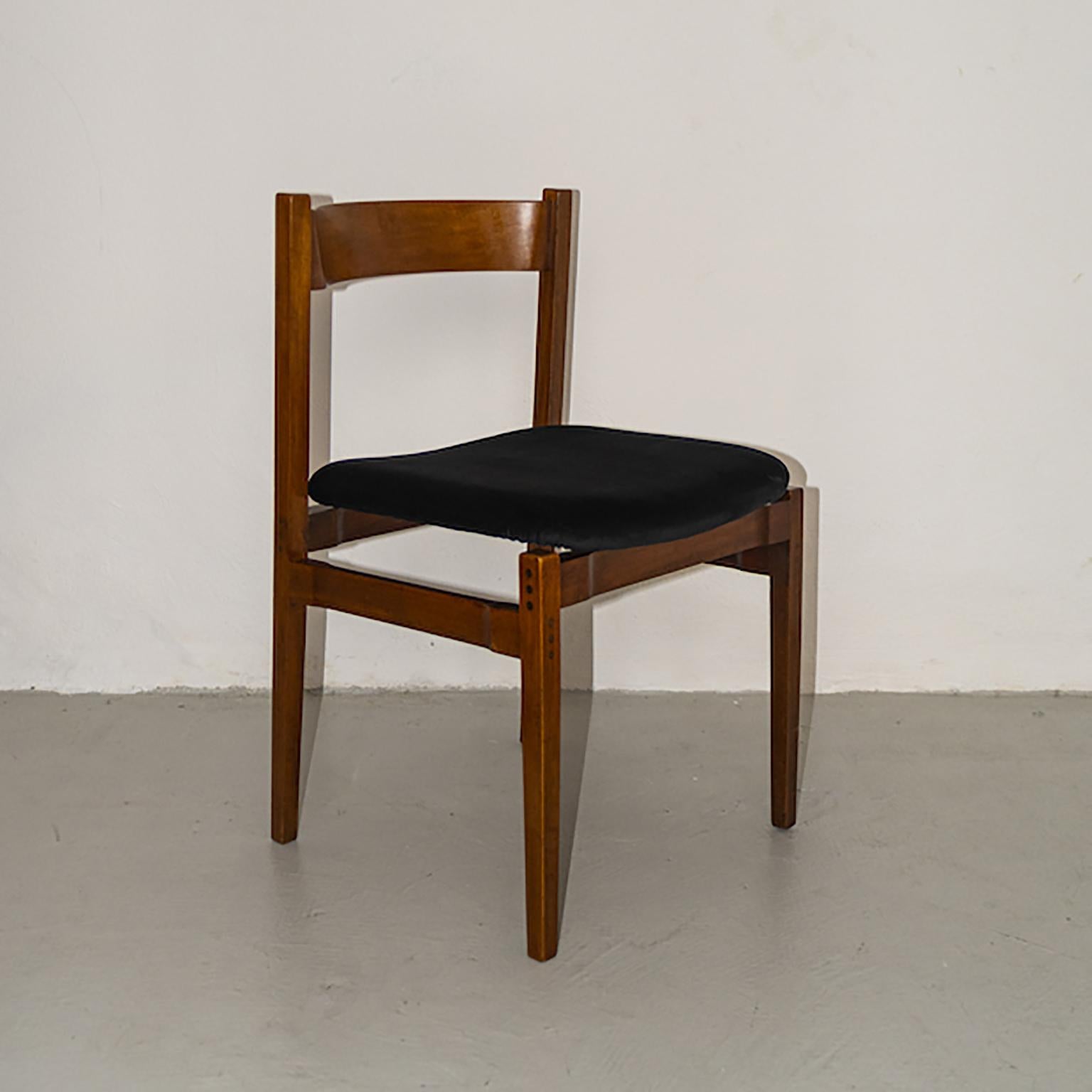 Italian Set of six Cassina 101 chairs by Gianfranco Frattini, wood, black velvet For Sale