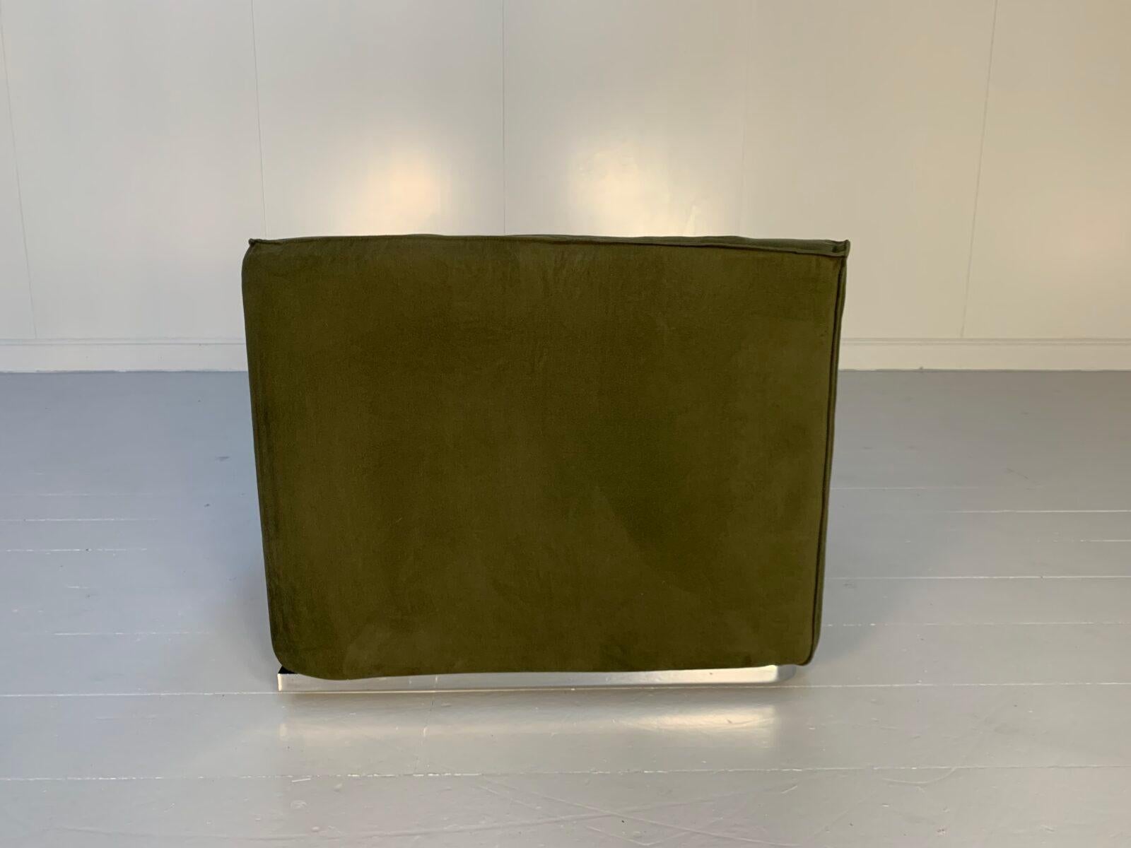Cassina “180 Blox” 2.5 Seat Sofa – in Green Moleskin For Sale 2
