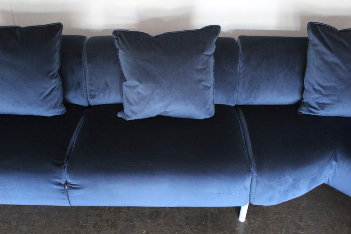 Italian Cassina “250 MET” L-Shape Sectional Sofa in Navy Blue Velvet For Sale