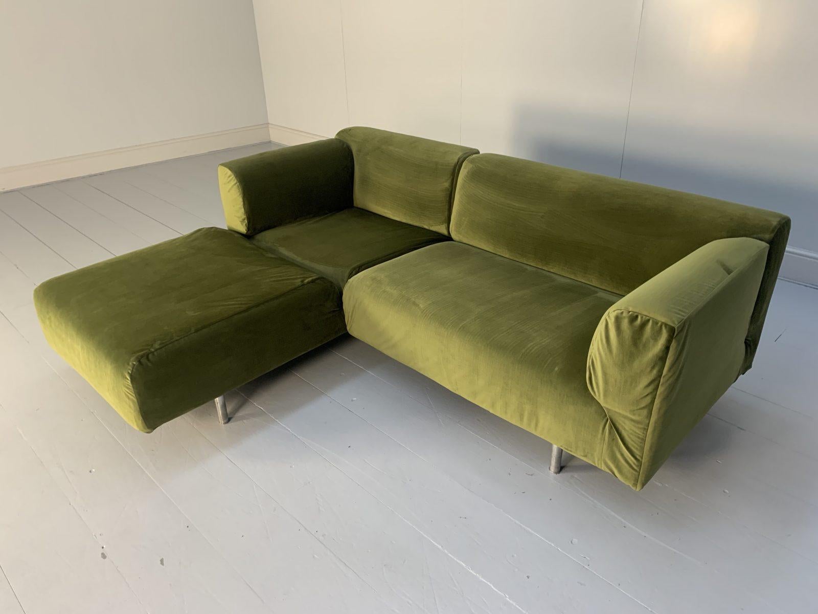 Cassina 250 Met L-förmiges Sofa aus grünem Samt im Angebot 1
