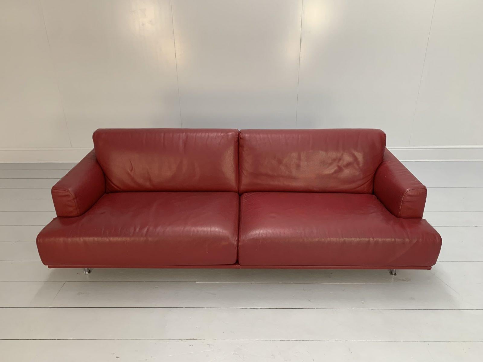 Cassina “253 Nest” 2.5-Seat Sofa & Bench Footstool – In Red “Pelle” Leather 3