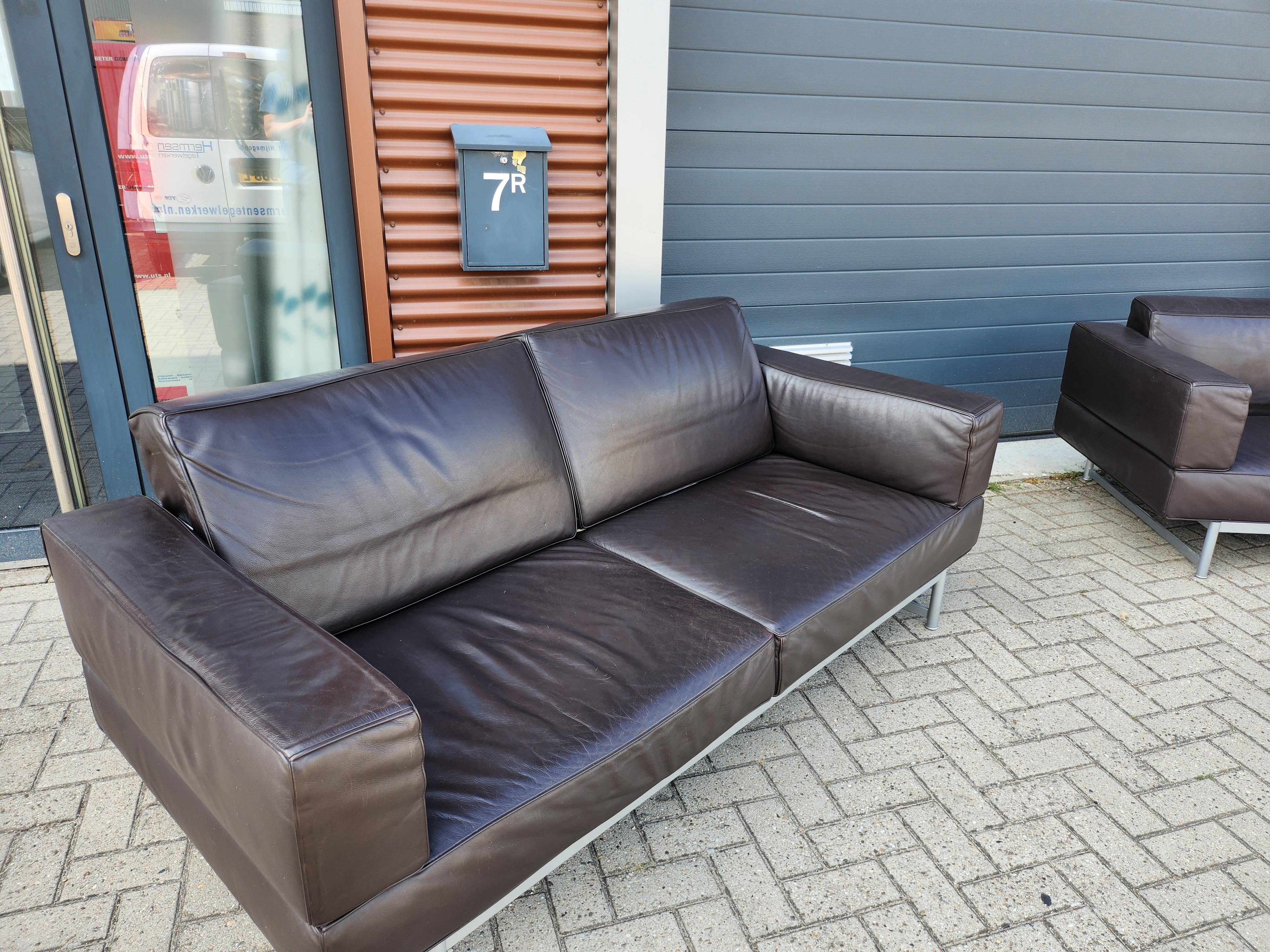 Contemporary Cassina 260 REEF sofa by Piero Lissoni Set of 2
