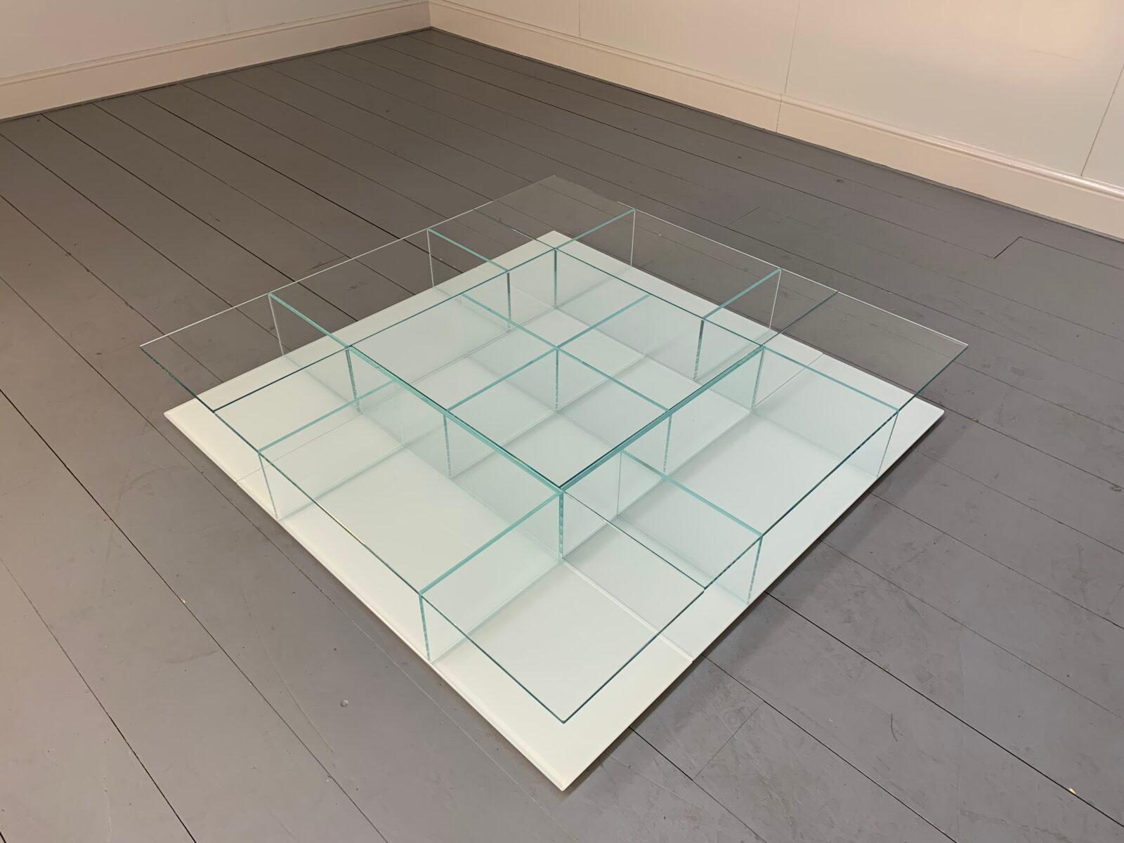 Verre Table basse Cassina « 269 Mex », en verre en vente