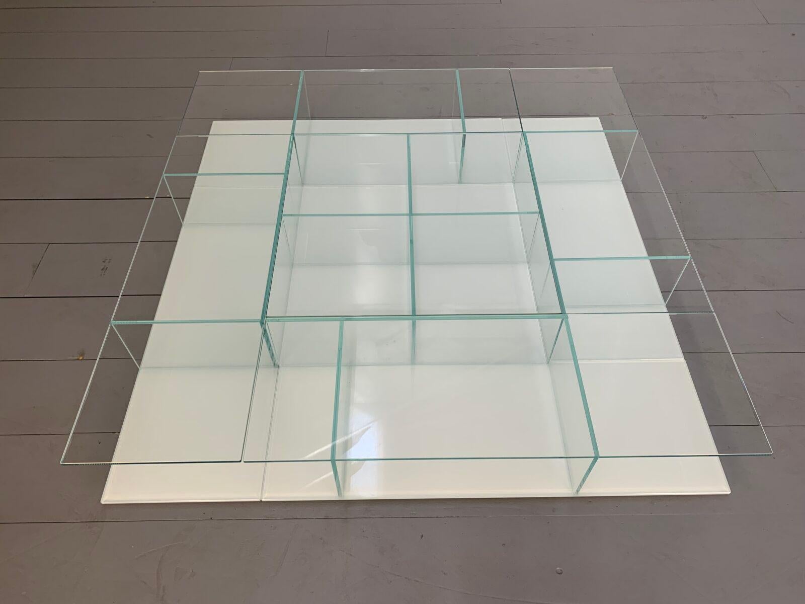 Table basse Cassina « 269 Mex », en verre en vente 1