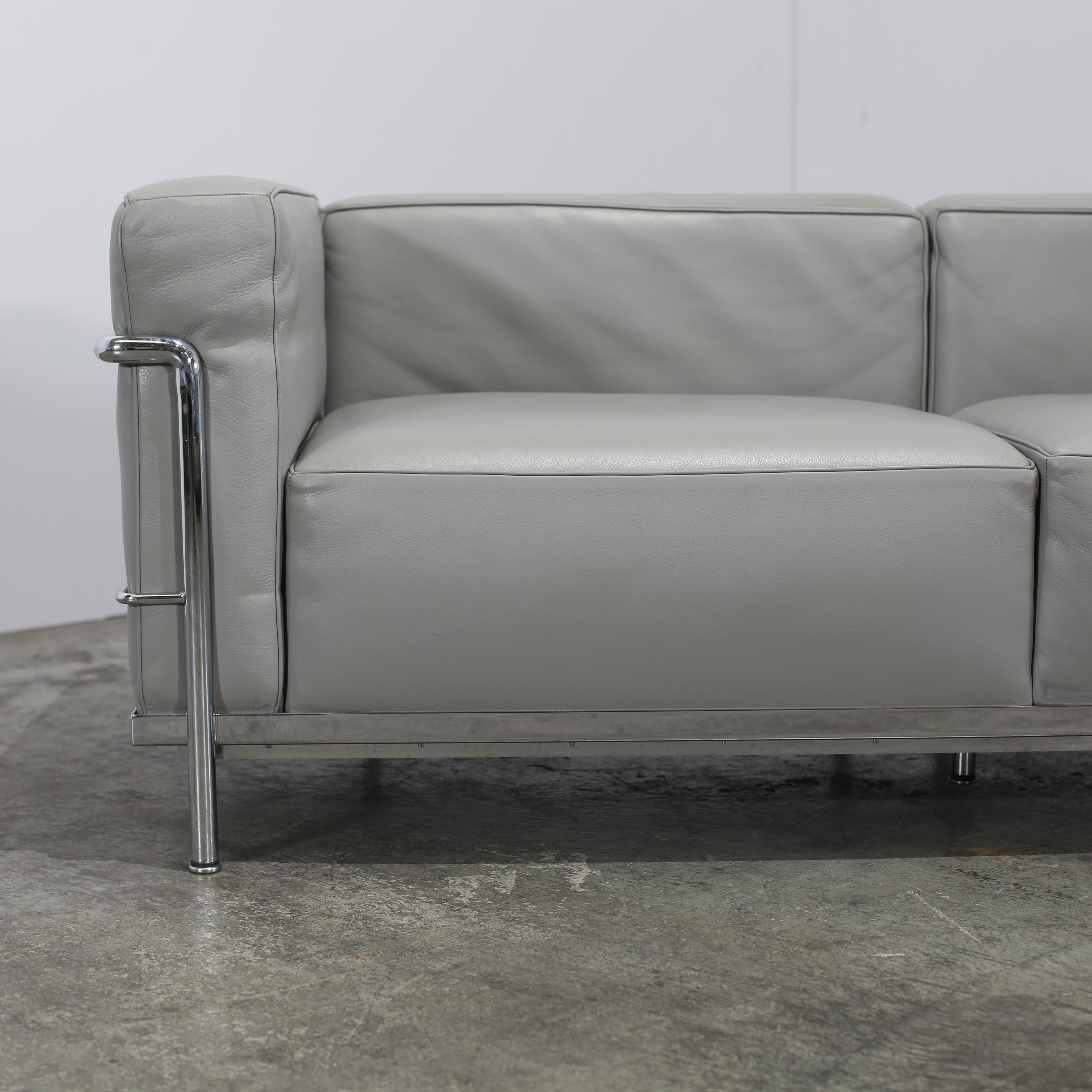 Cassina 3 Fauteuil Grand Confort Sofas, Set of Two en venta 5