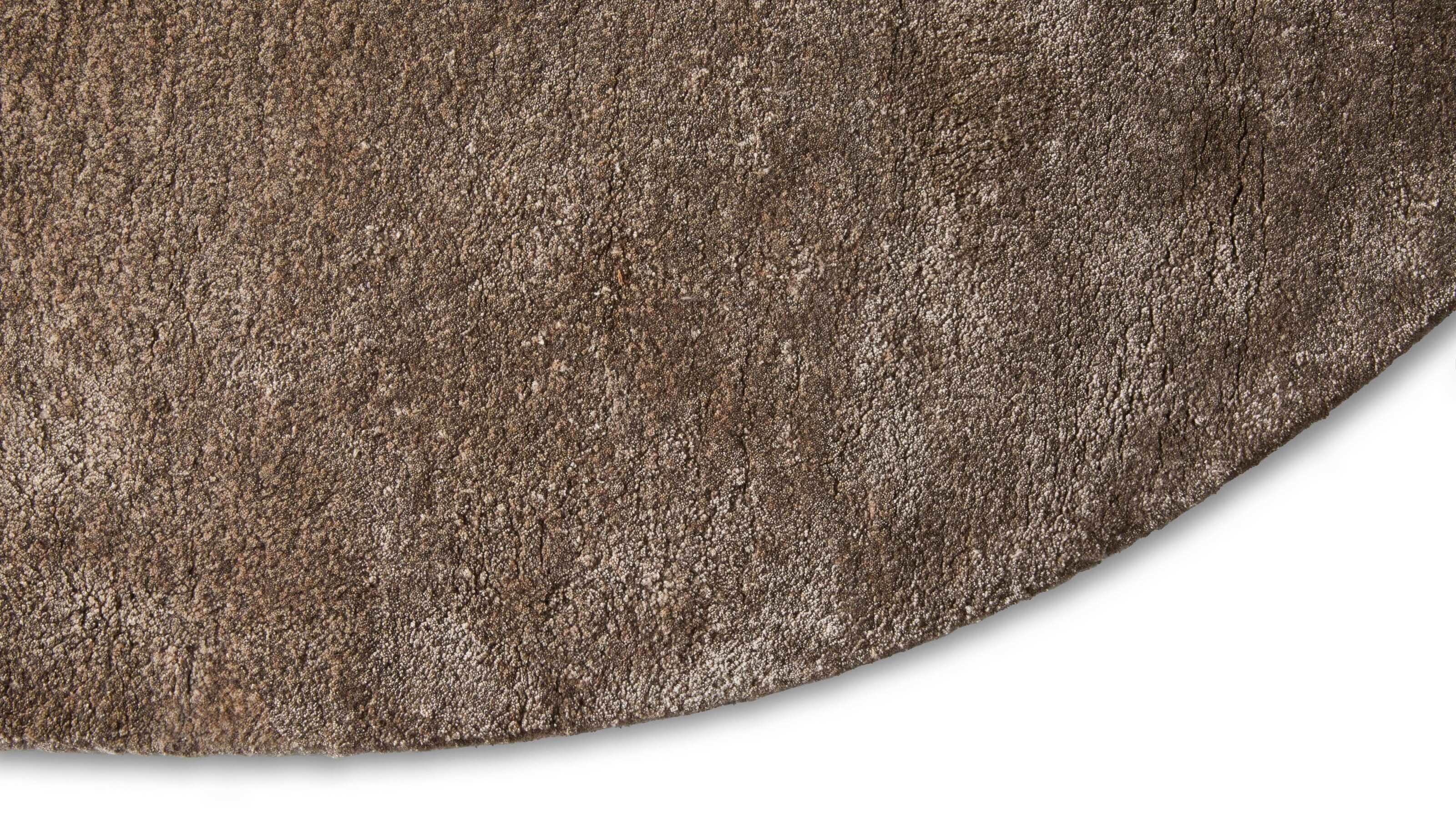 Mid-Century Modern Cassina Aral Rug Color Carta Da Zucchero For Sale