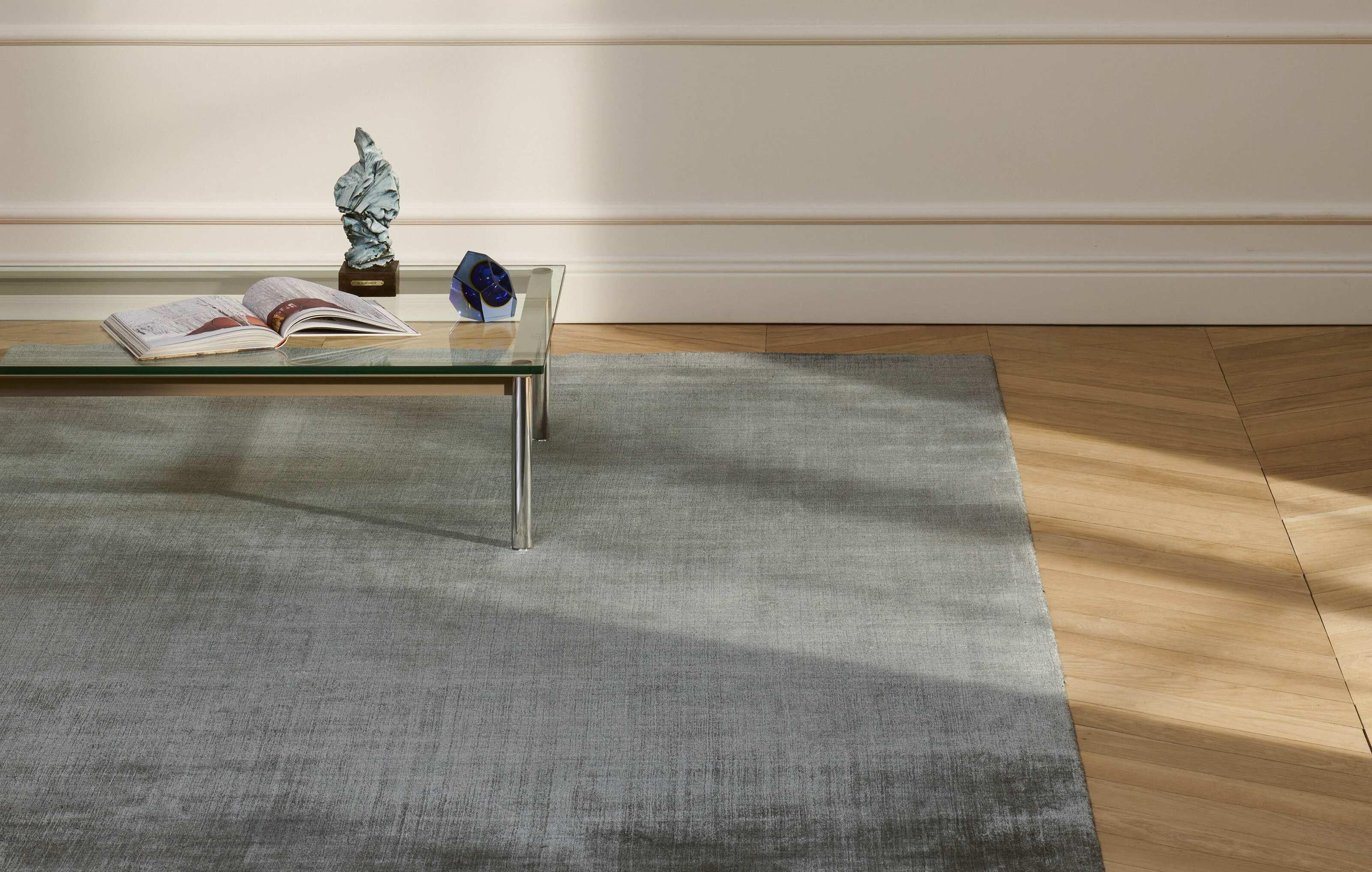 Cassina Atacama Rugs Cenere For Sale 5