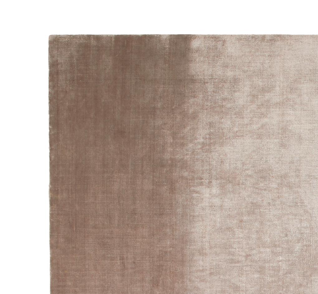 Contemporary Cassina Atacama Rugs Cenere For Sale