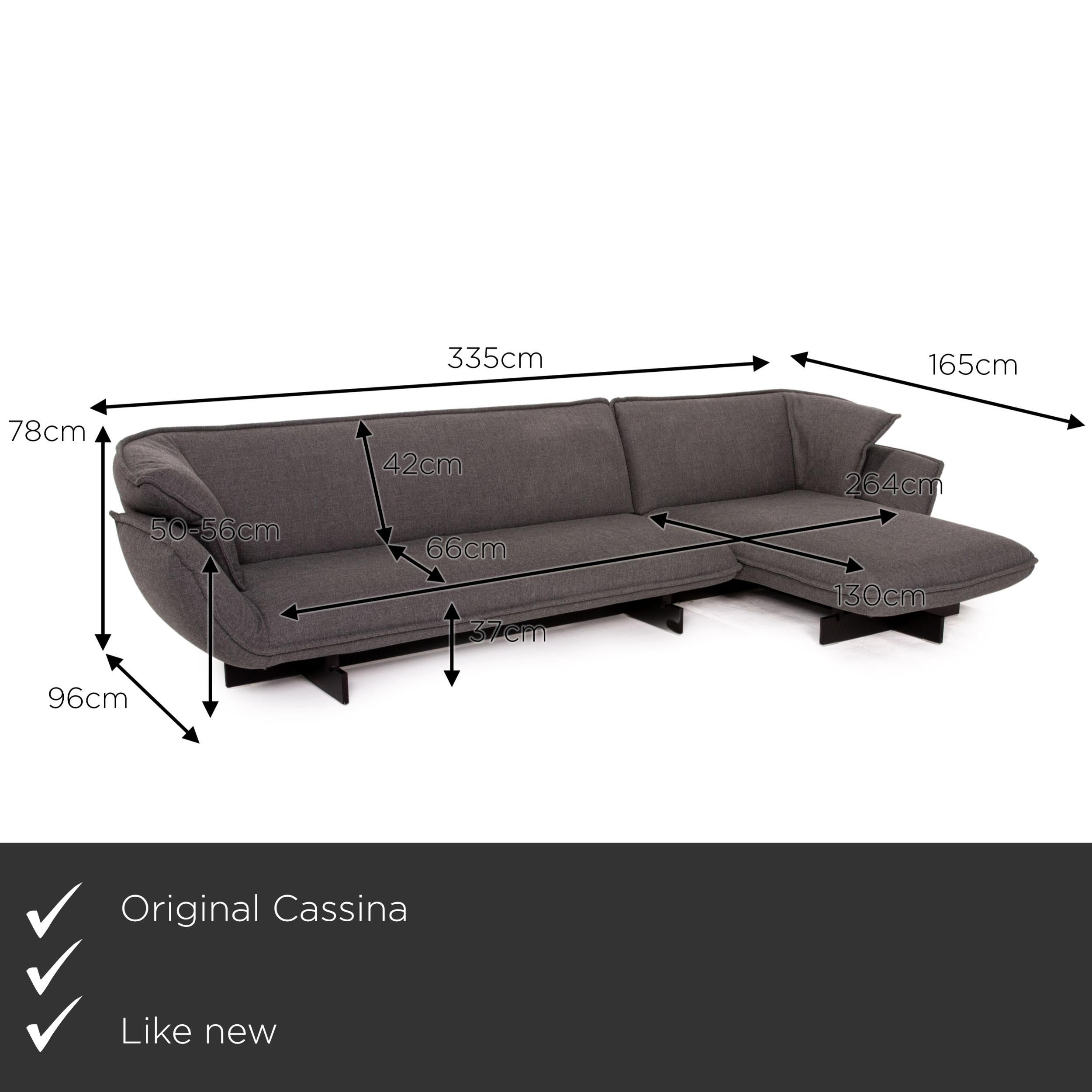 We present to you a Cassina BEAM fabric corner sofa gray sofa couch.


 Product measurements in centimeters:
 

Depth: 96
Width: 335
Height: 78
Seat height: 37
Rest height: 50
Seat depth: 66
Seat width: 264
Back height: 42.
 
