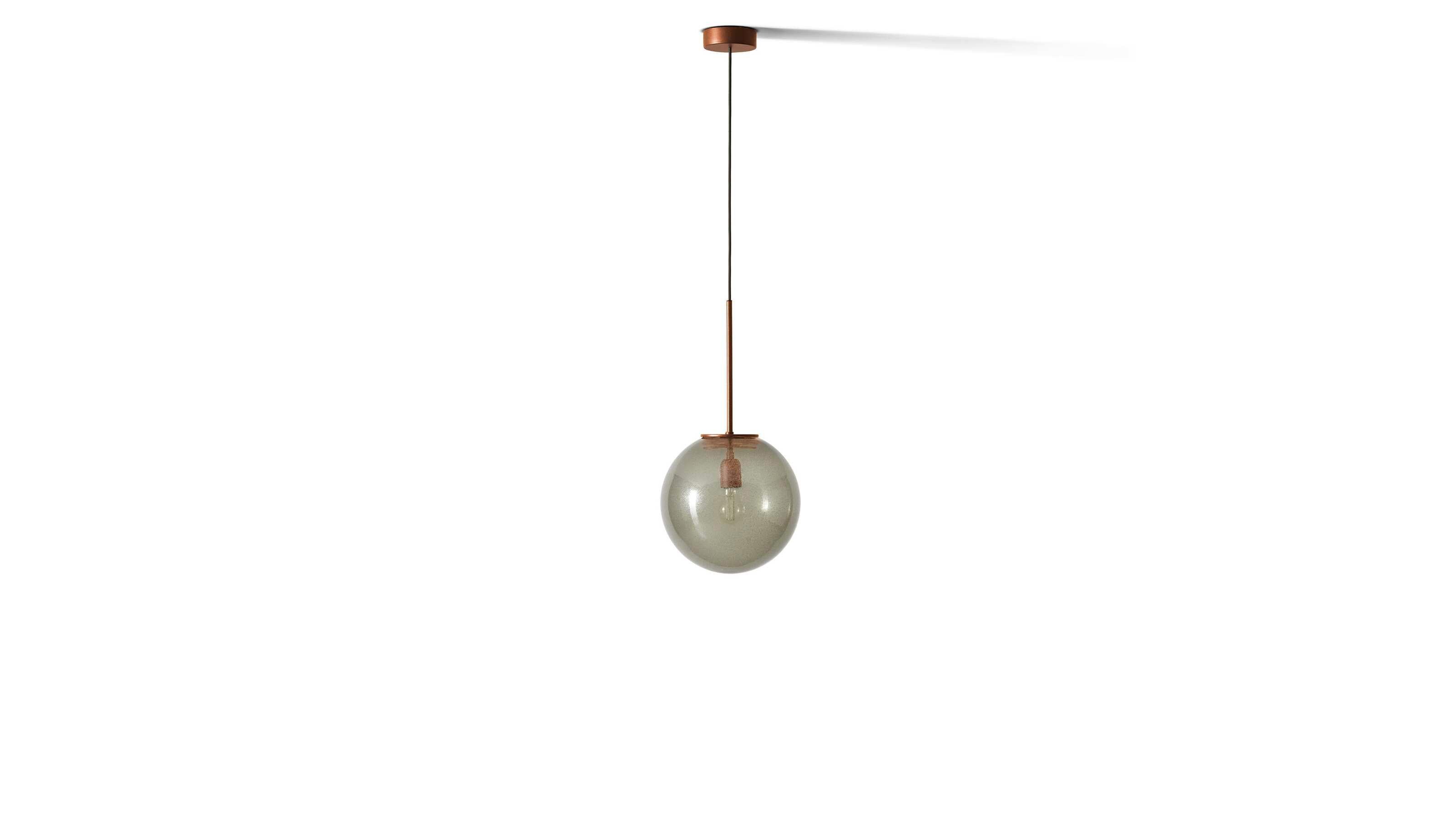Cassina Bollicosa Piccola Lampada a Sospensione

Bollicosa Small è la versione piccola della lampada Bollicosa con una classica sfera in vetro soffiato che presenta le tipiche bolle superficiali del vetro soffiato a mano.

Lampada a sospensione con
