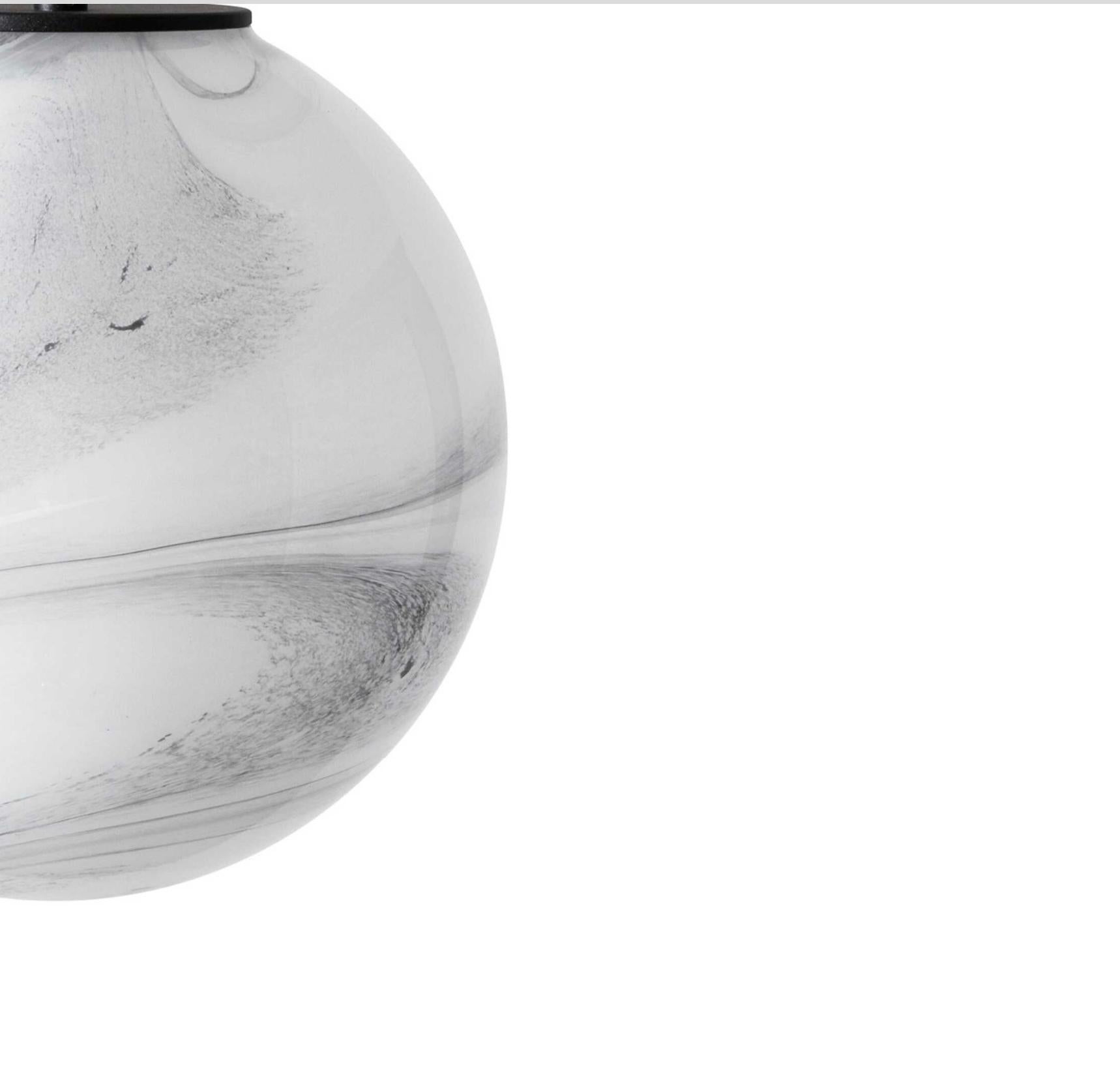 XXI secolo e contemporaneo Cassina Bollicosa Piccola Lampada a Sospensione in vendita