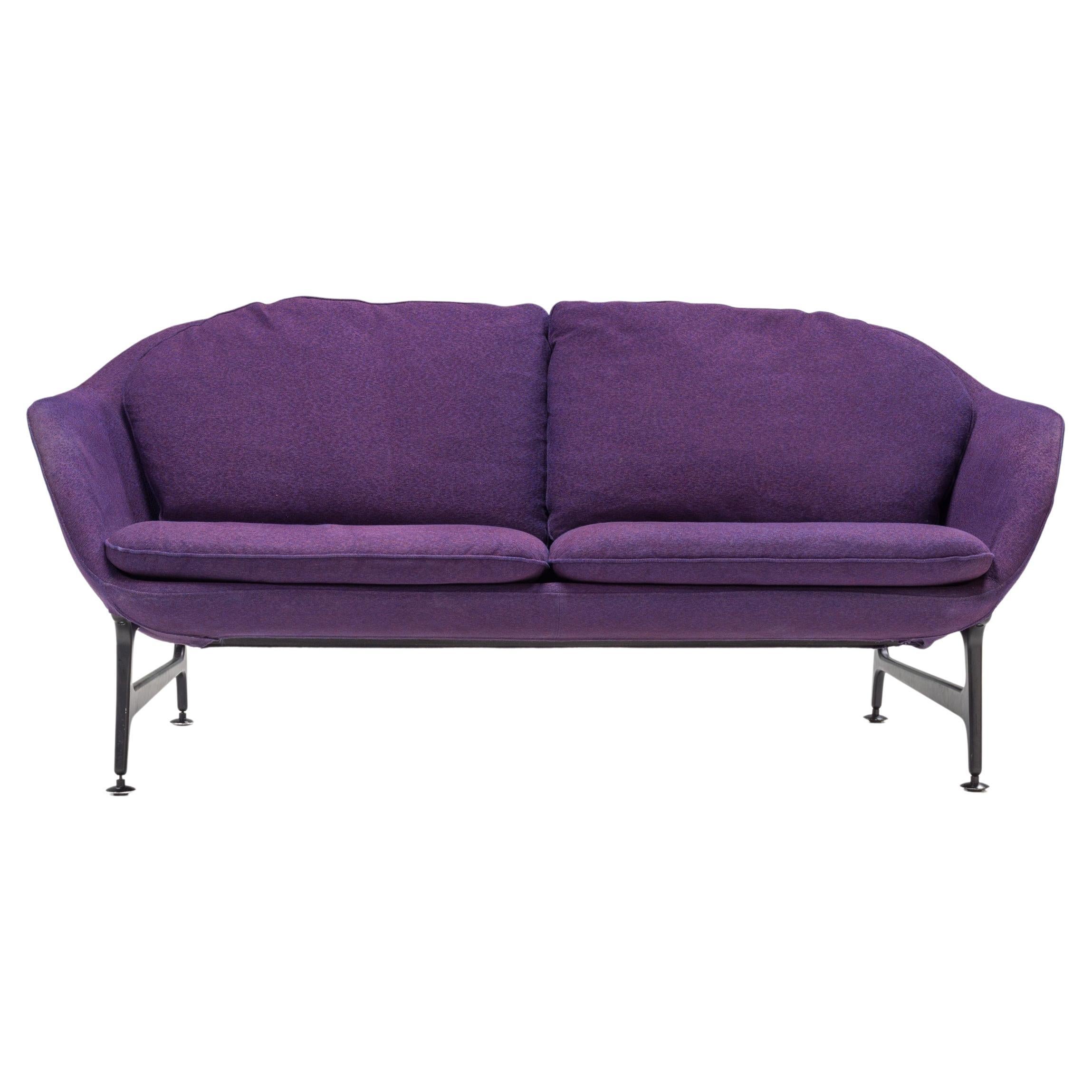 Zweisitzer-Sofa Cassina von Jaime Hayon, Vico, lila im Angebot