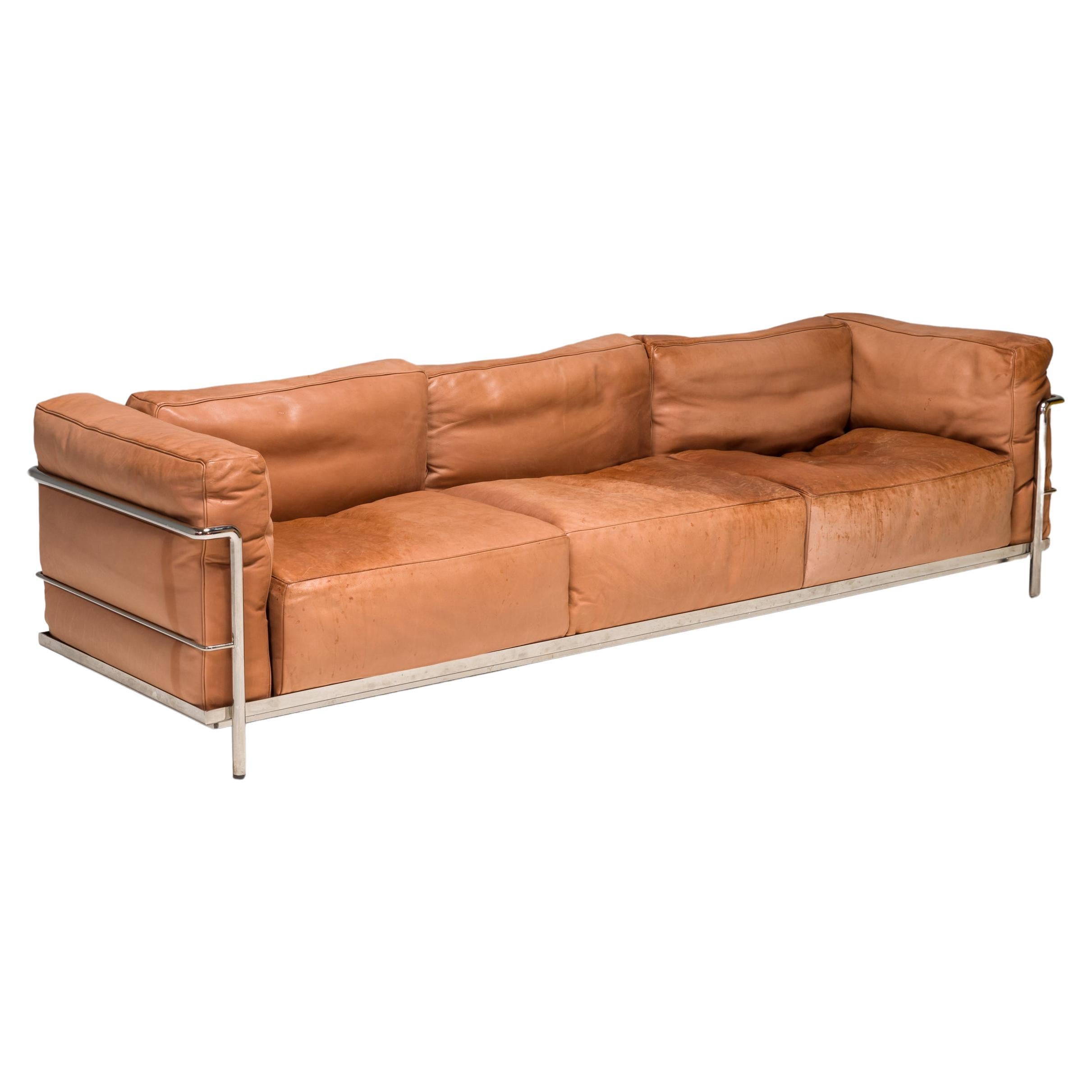 Cassina by Le Corbusier Tan Leather LC3 Grand Confort 3-Seat Sofa For Sale