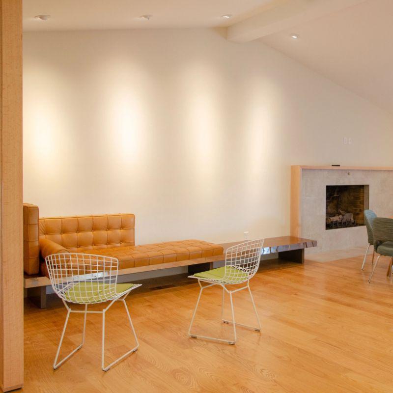 Cassina by Philippe Starck für Beverly Hills, SLS Hotel, maßgefertigtes Tagesbett, Chaise Sofa im Angebot 1