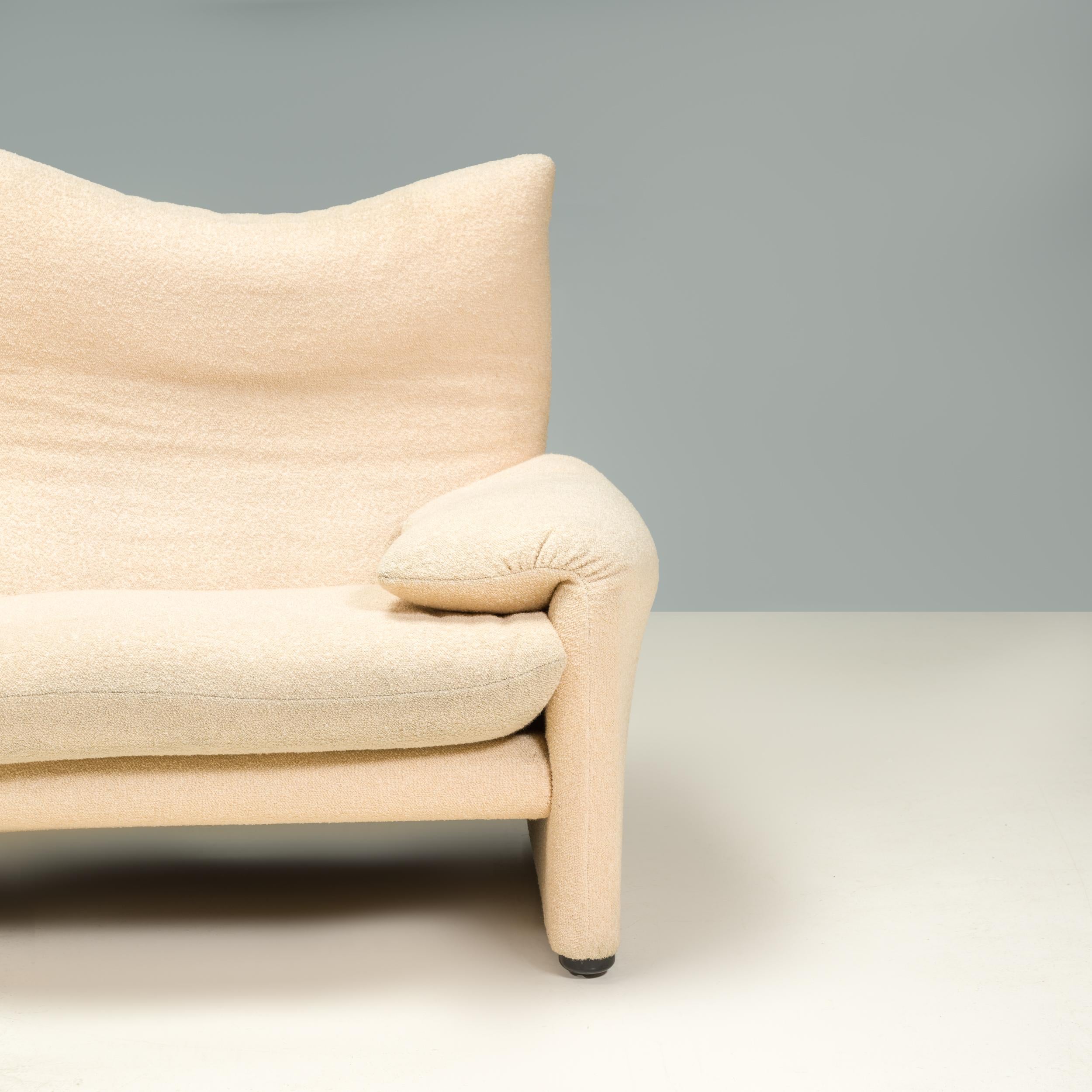 Fabric Cassina by Vico Magistretti Maralunga Cream Boucle 2-Seater Sofa