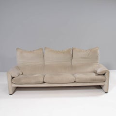 Canapé Maralunga beige Cassina de Vico Magistretti