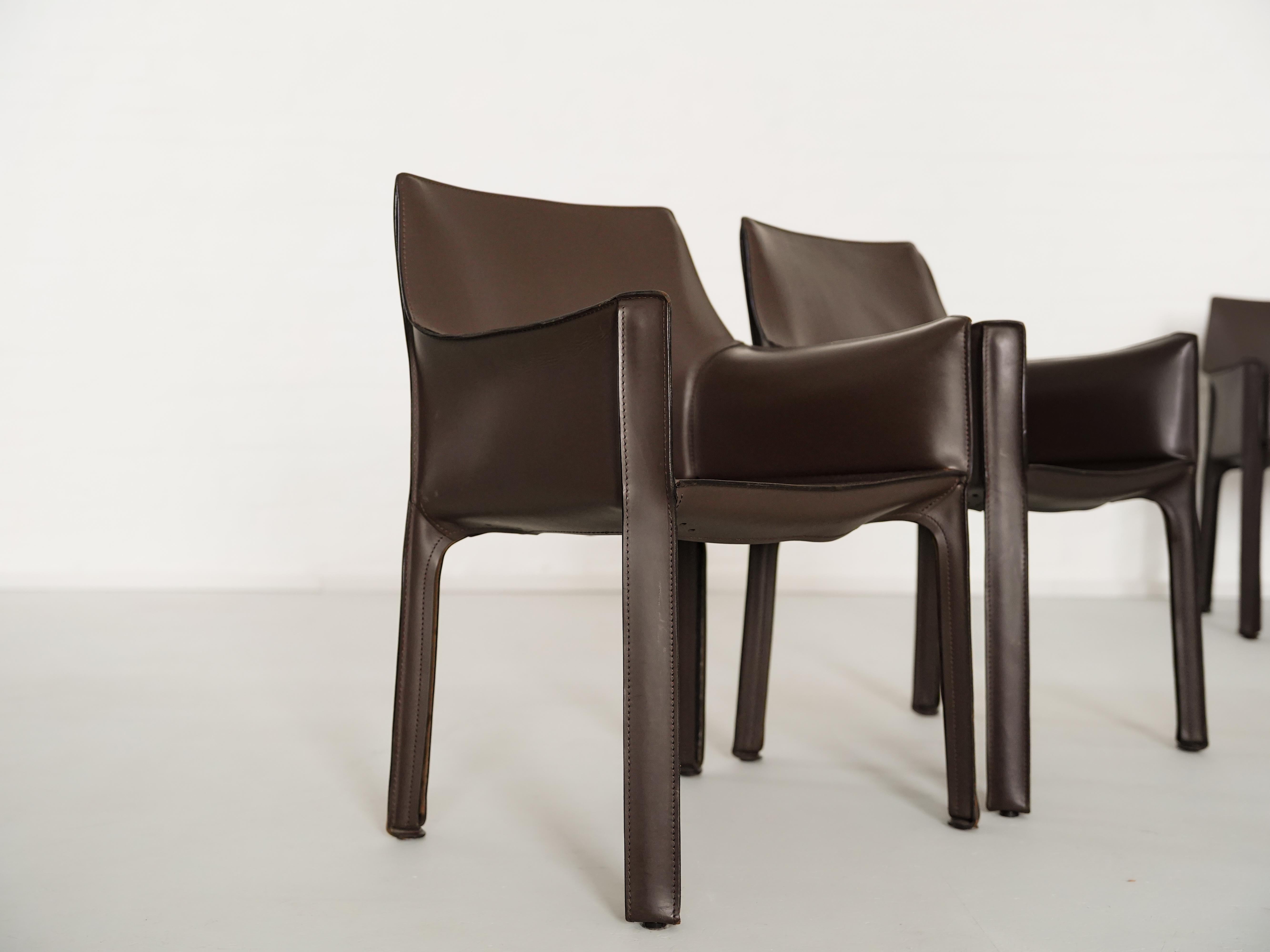 Pelle Cassina Cab 413 di Mario Bellini in vendita