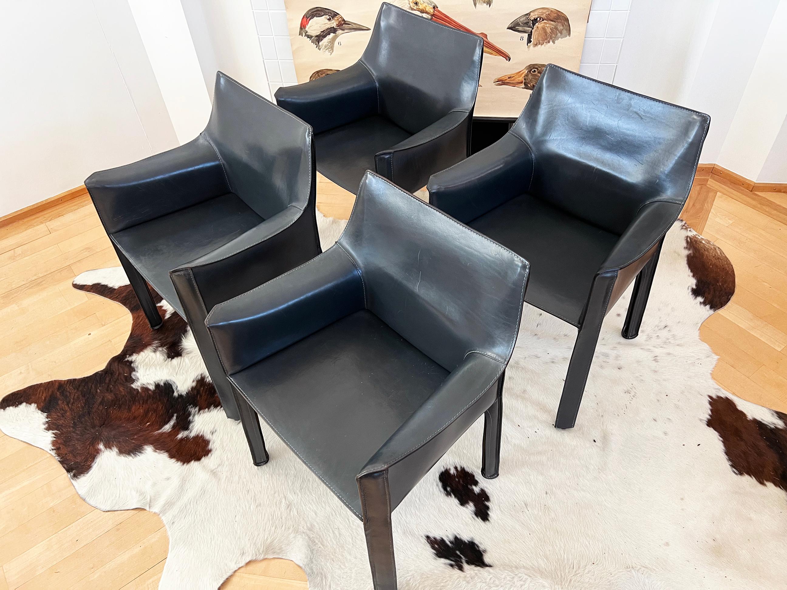 Cassina Cab 414 Armchairs PAIR by Mario Bellini in Dark Grey Matte Black Leather For Sale 3