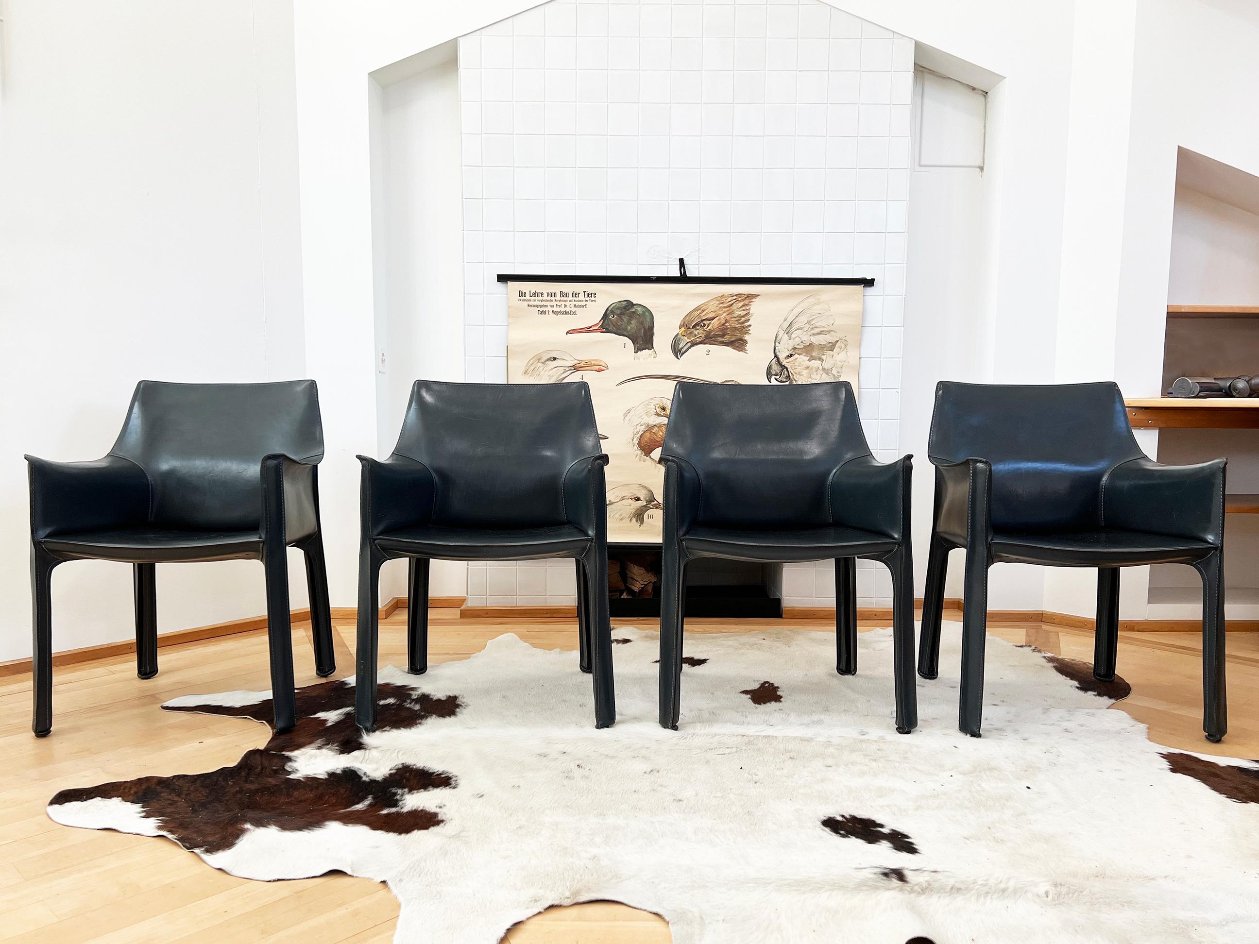 Cassina Cab 414 Armchairs PAIR by Mario Bellini in Dark Grey Matte Black Leather For Sale 4